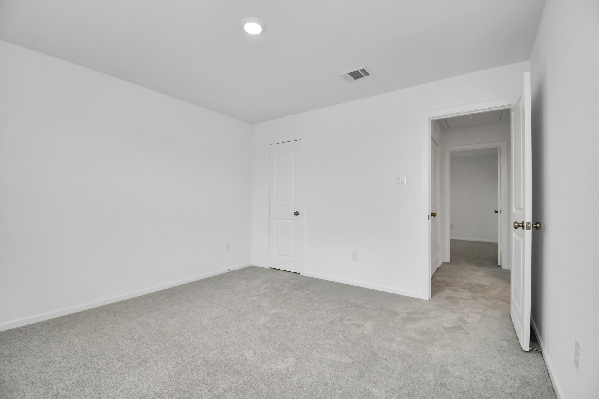 1507 Windrose Bend Property Photo 35