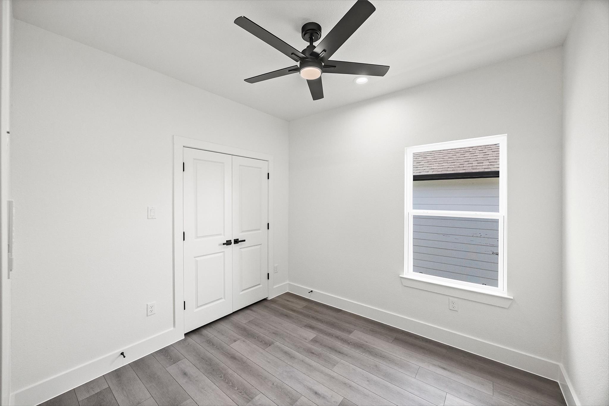 8209 Carver Road, Houston Tx 77088 Property Photo 22