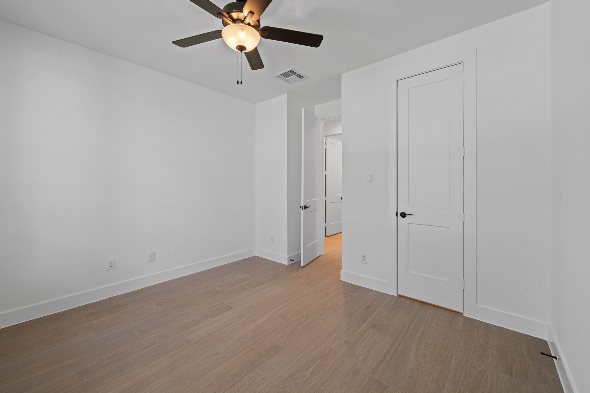 215 Congo Bay Circle Property Photo 15