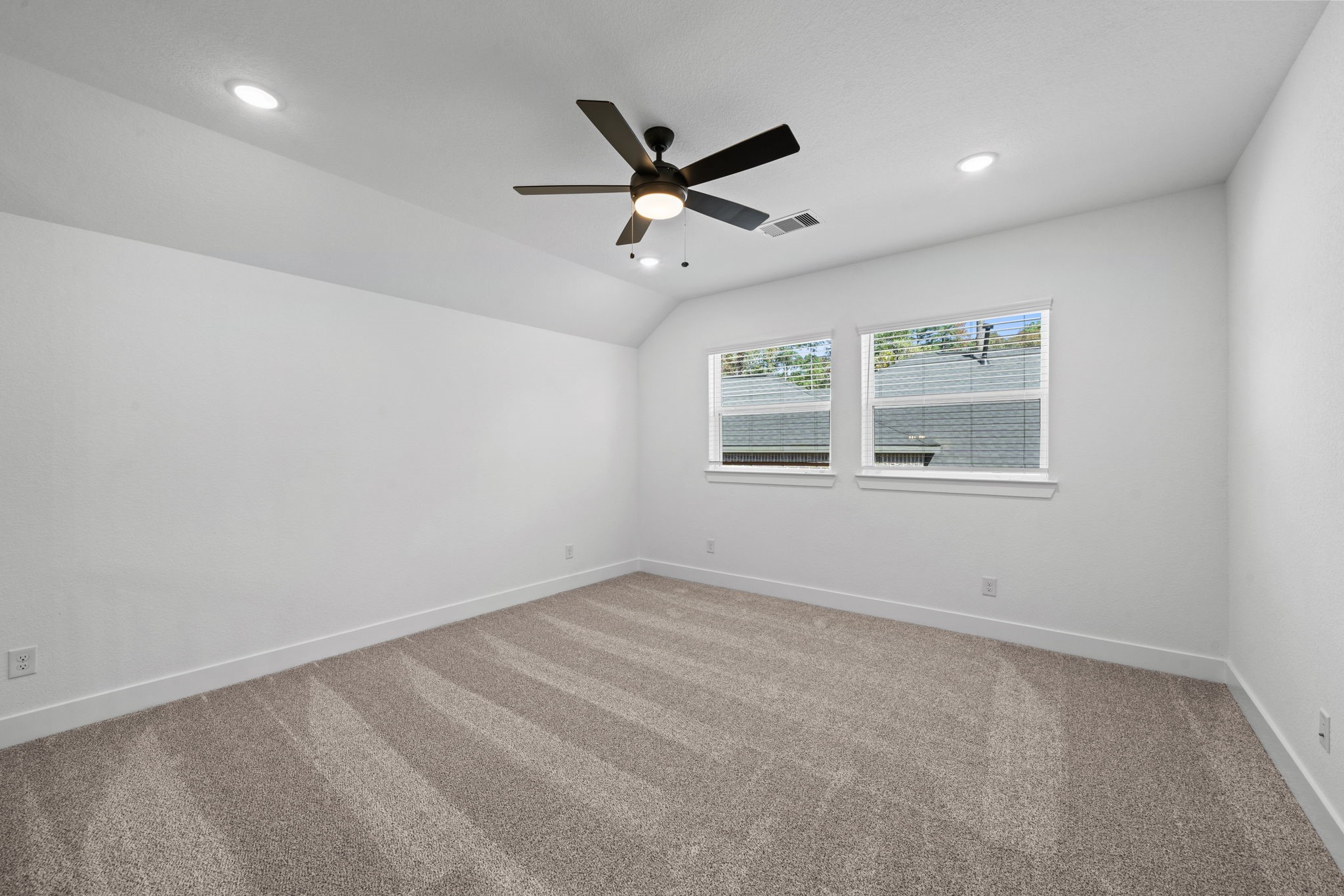 215 Congo Bay Circle Property Photo 20