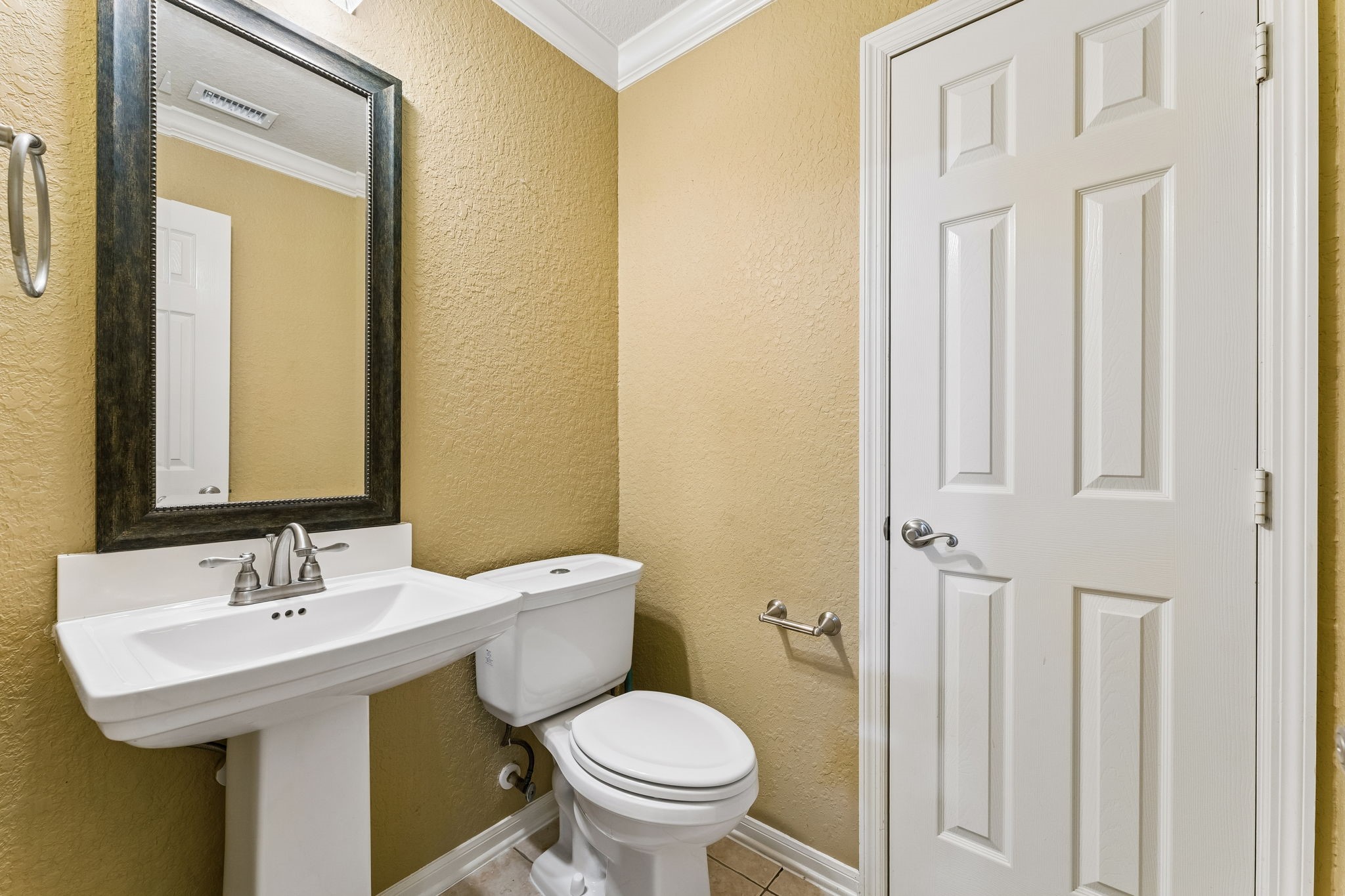 185 W Misty Dawn Drive Property Photo 6