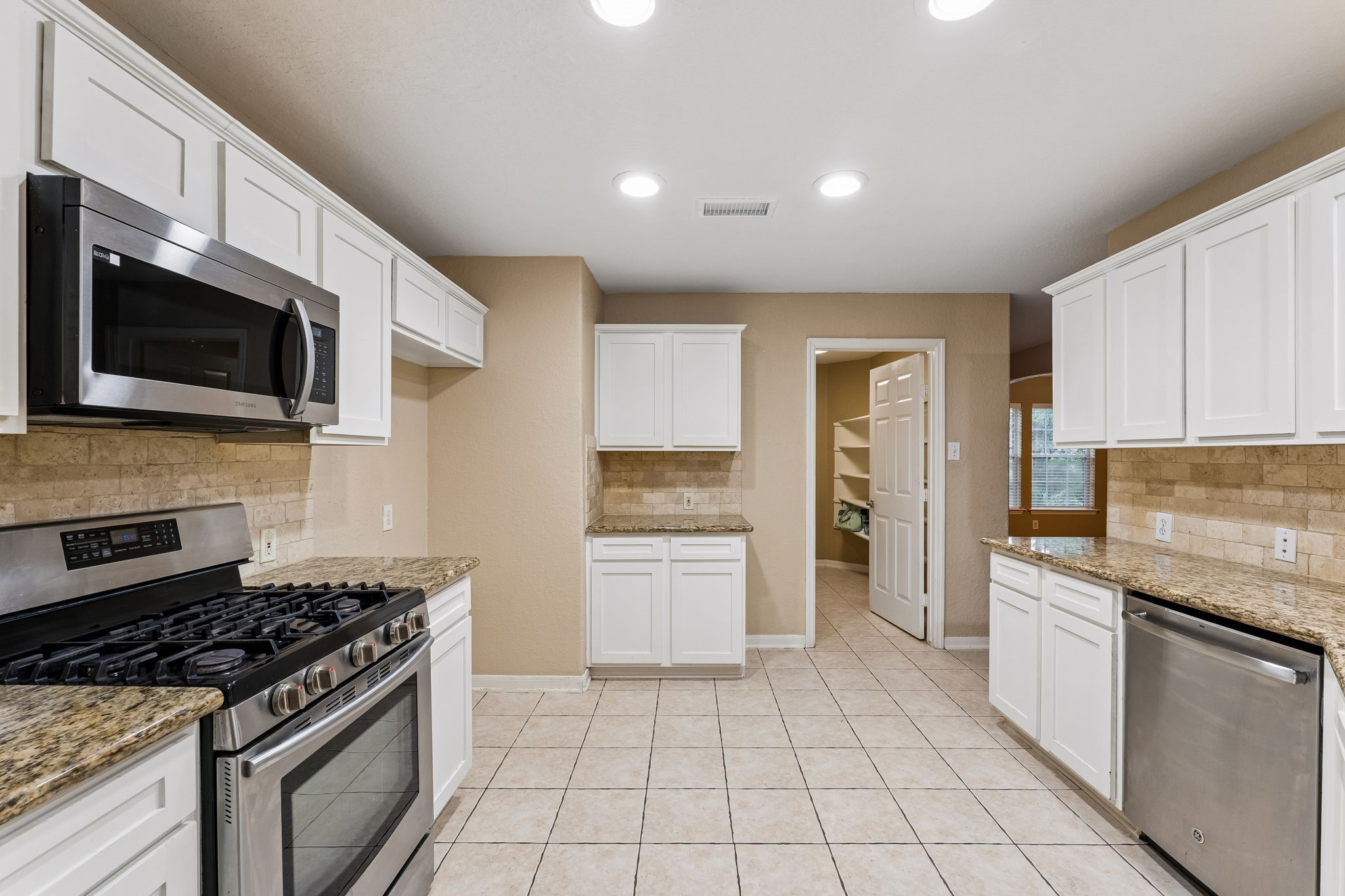 185 W Misty Dawn Drive Property Photo 11
