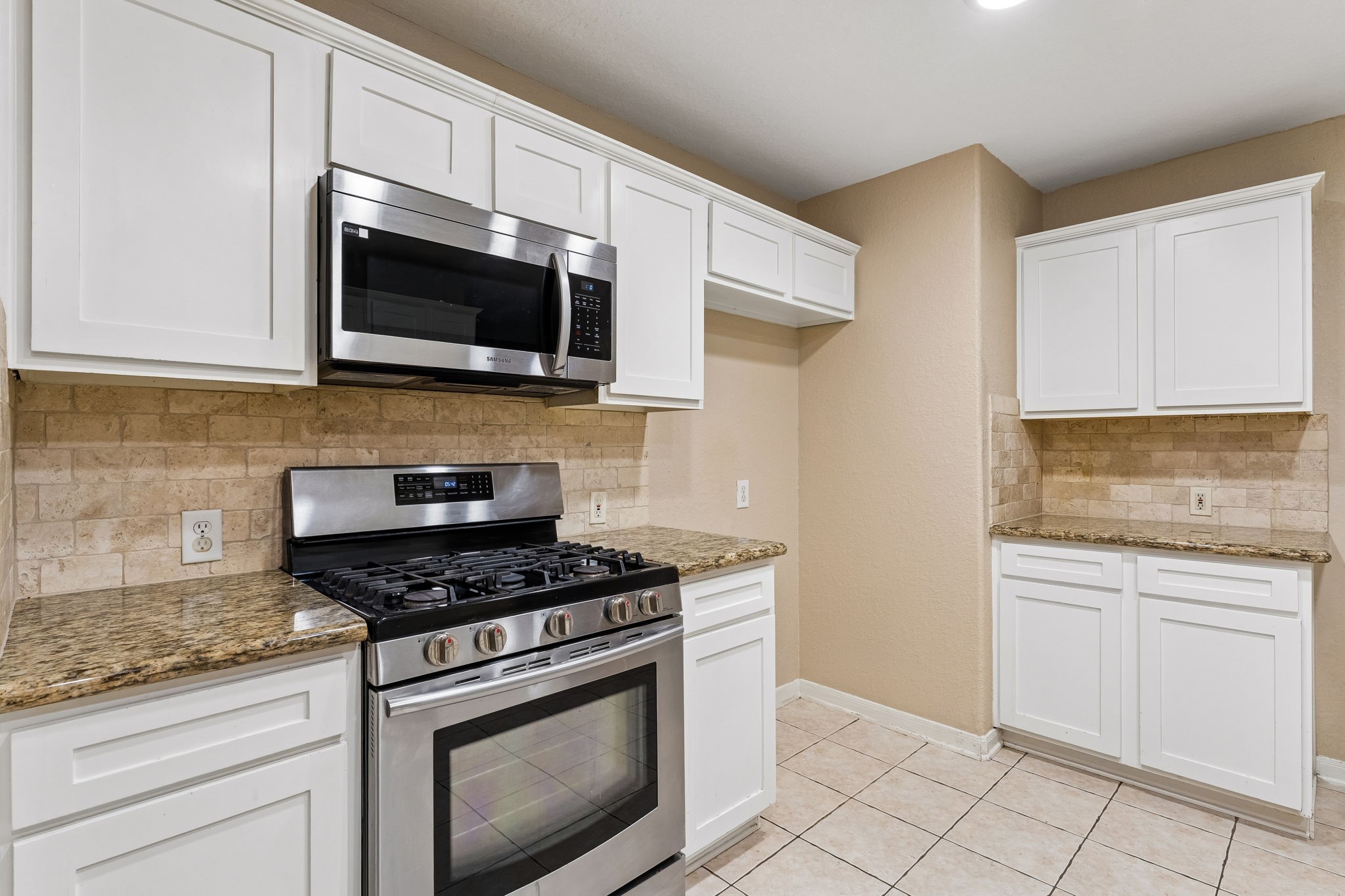 185 W Misty Dawn Drive Property Photo 12
