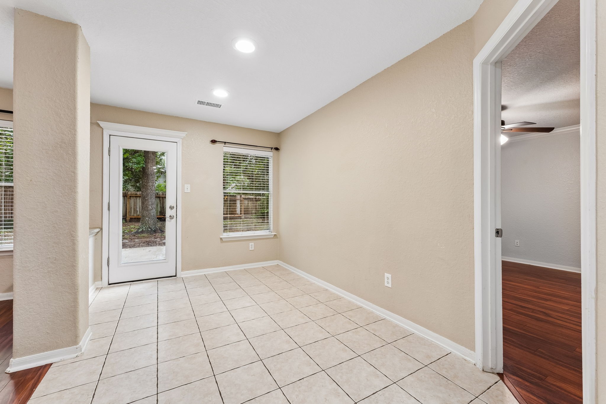 185 W Misty Dawn Drive Property Photo 24