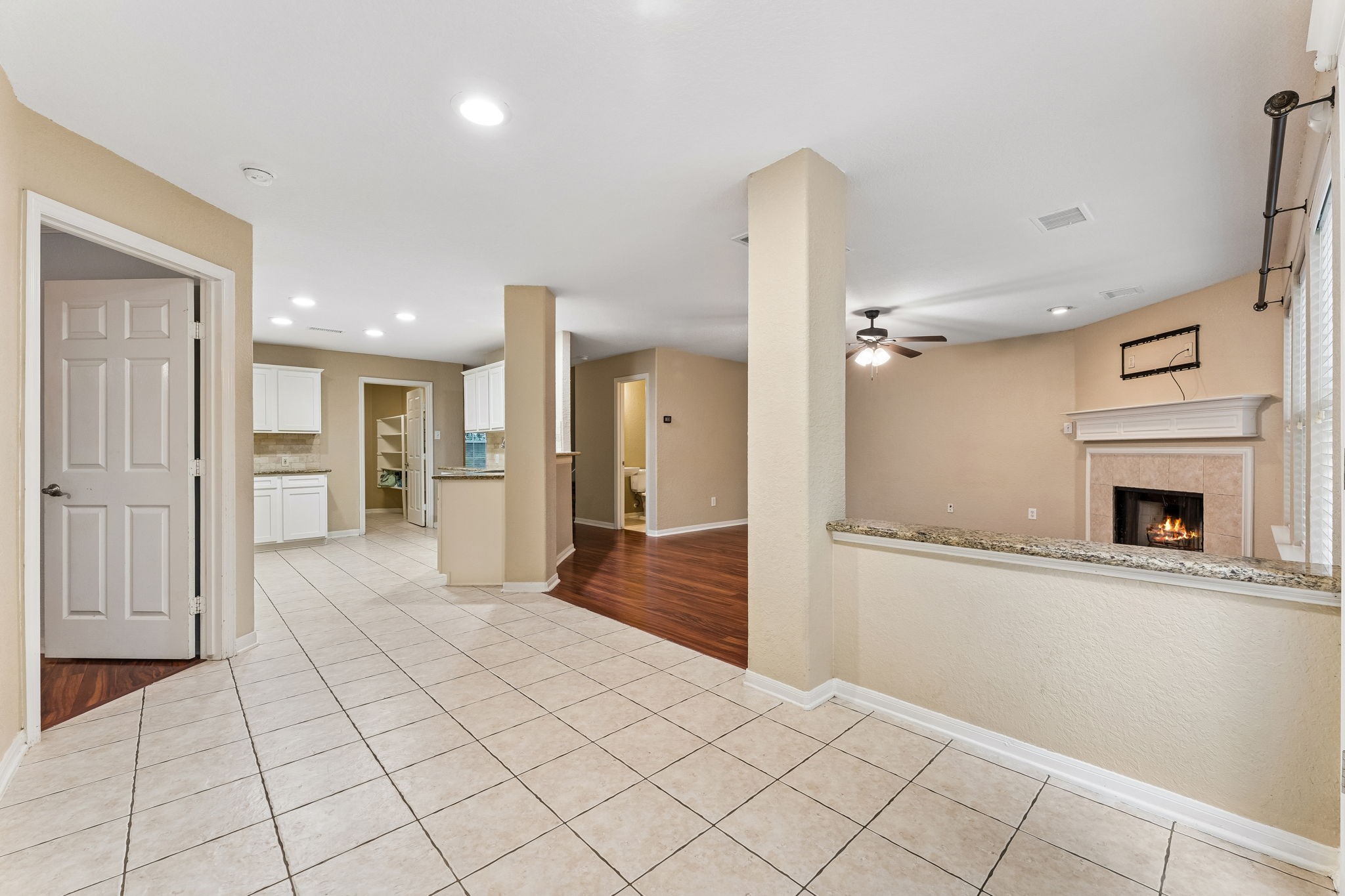 185 W Misty Dawn Drive Property Photo 27