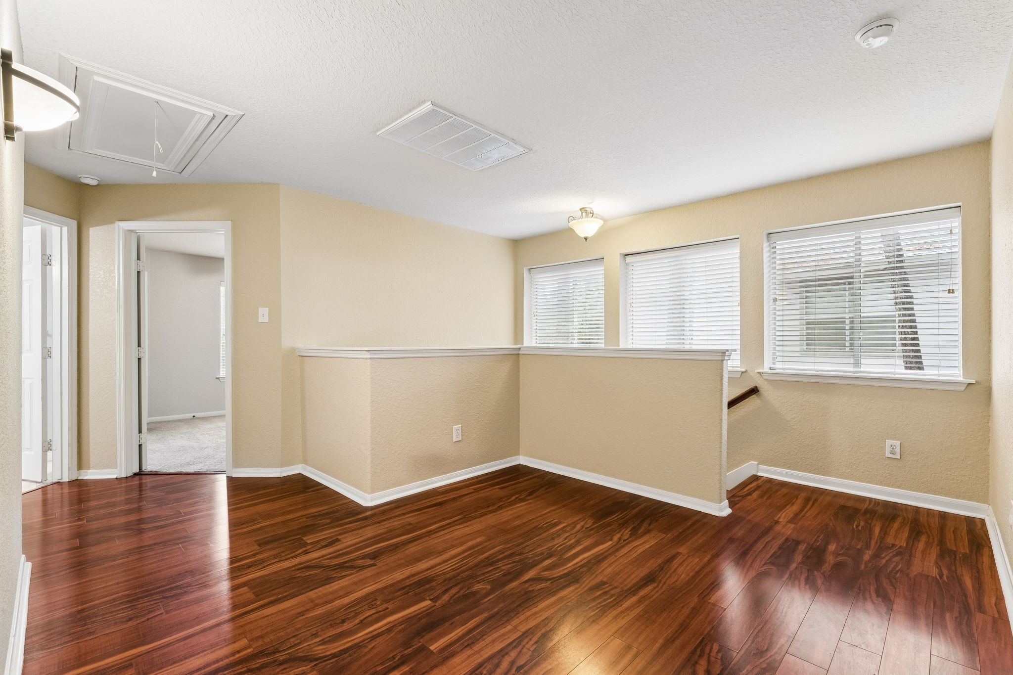 185 W Misty Dawn Drive Property Photo 29