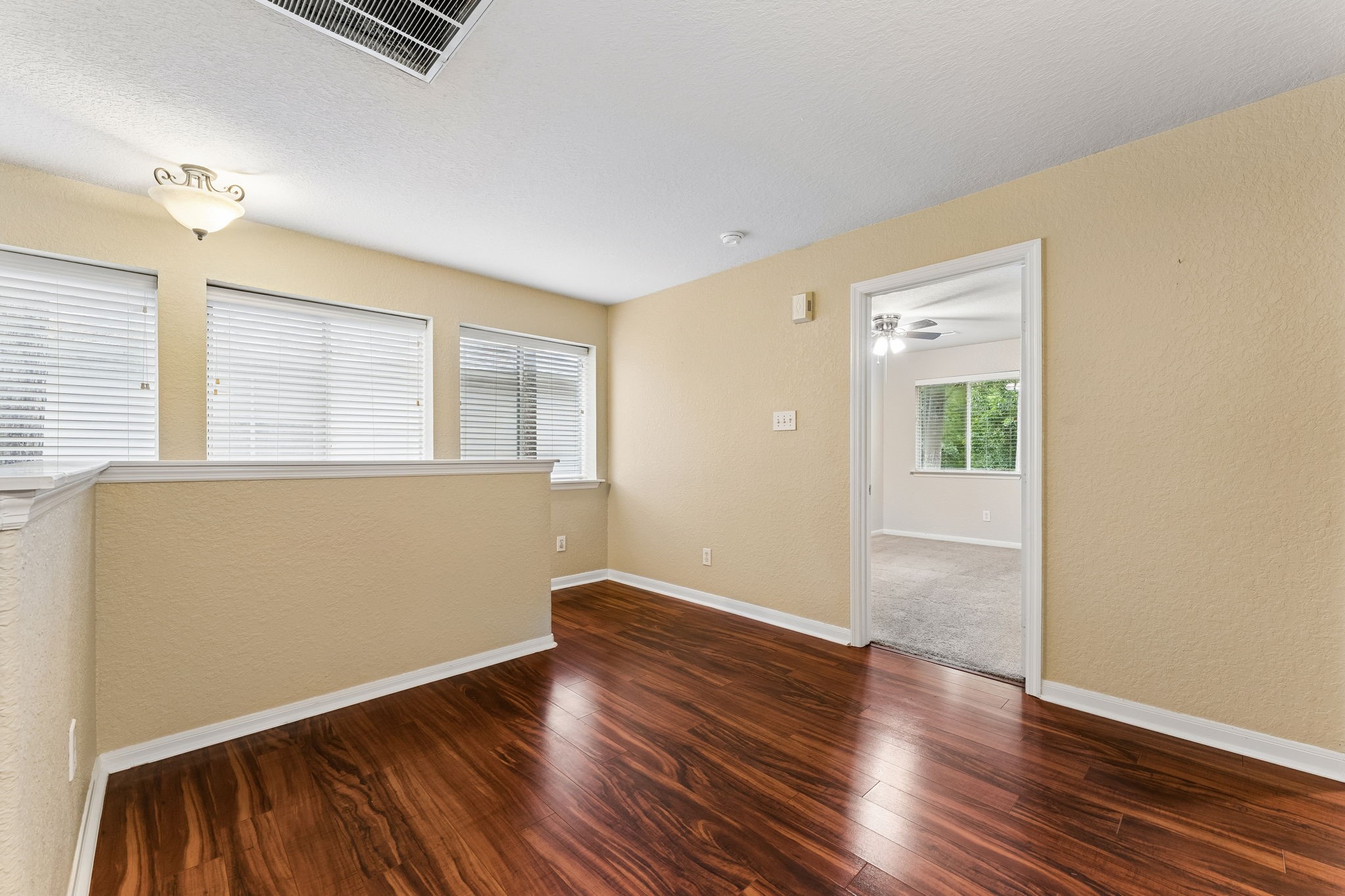 185 W Misty Dawn Drive Property Photo 30