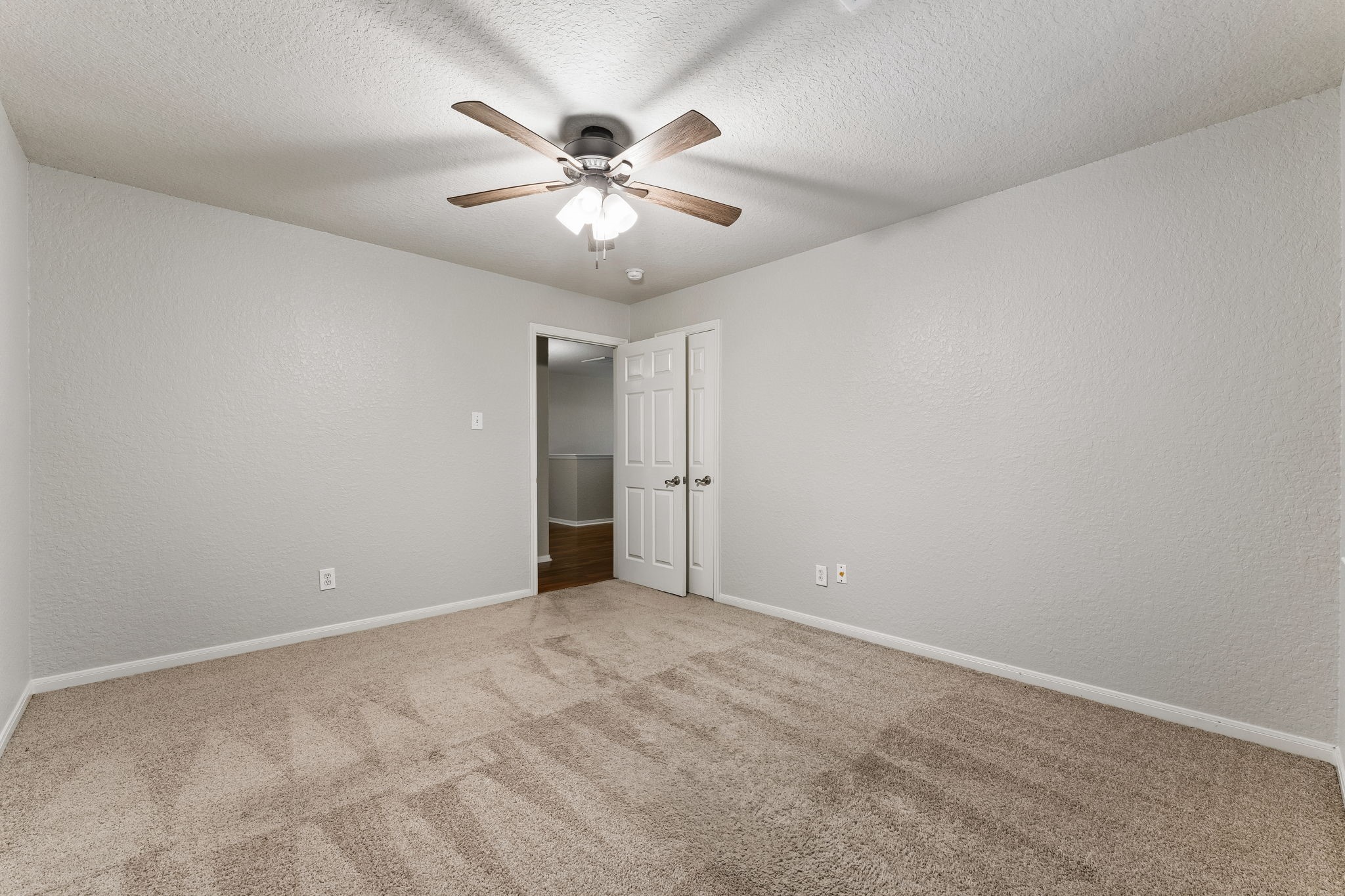 185 W Misty Dawn Drive Property Photo 32