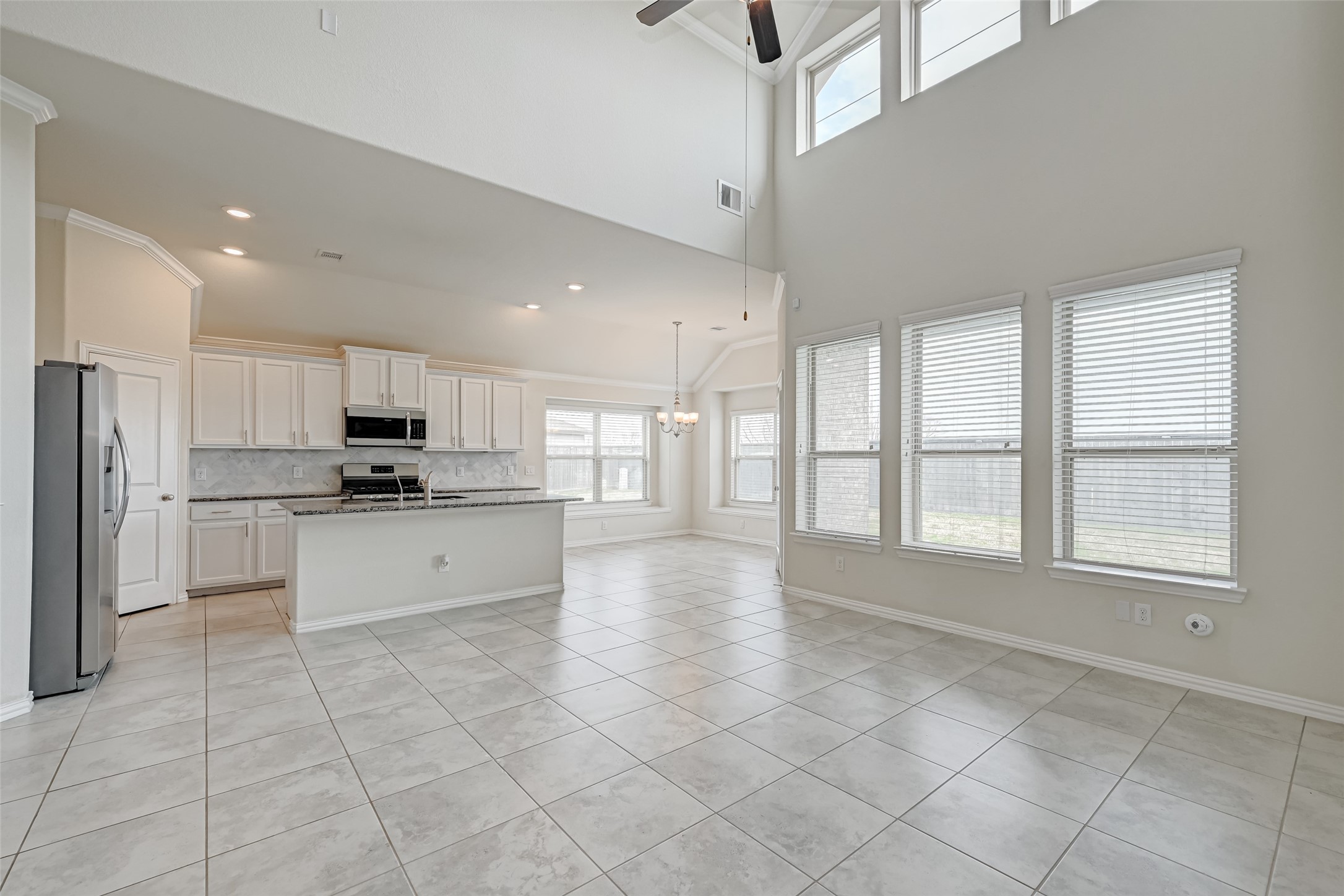 1003 Grey Dusk Court Property Photo 8