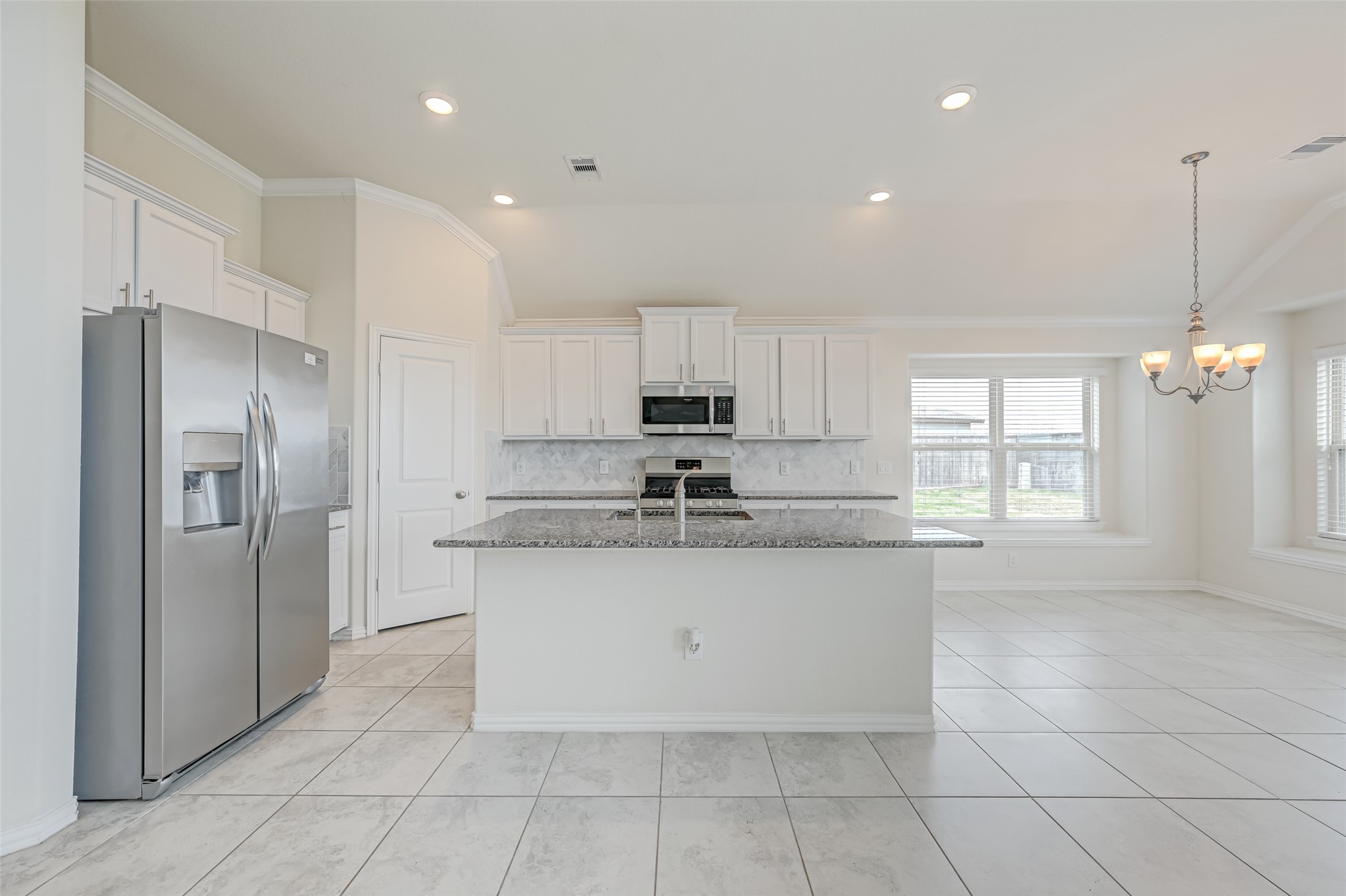 1003 Grey Dusk Court Property Photo 9