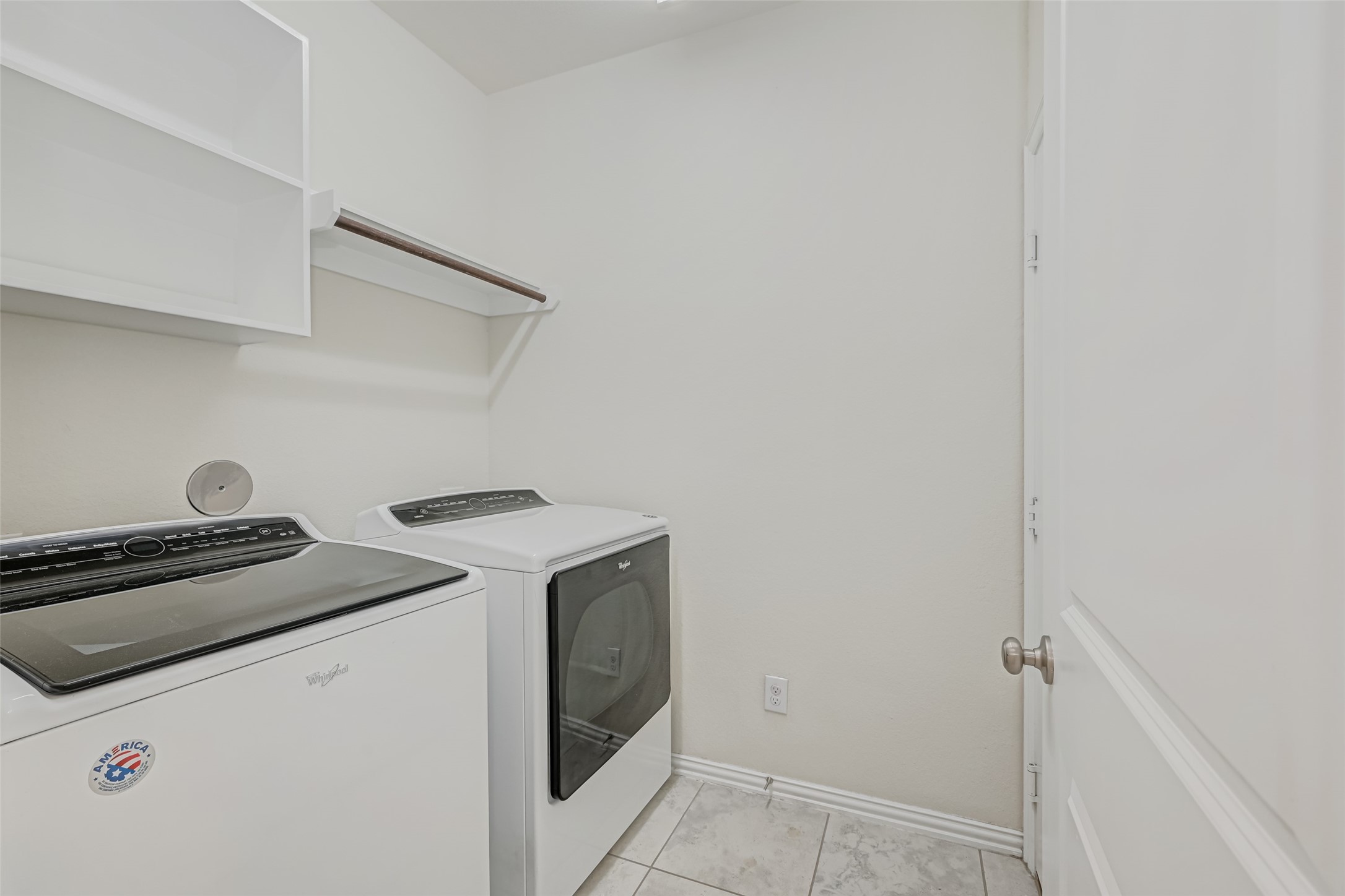 1003 Grey Dusk Court Property Photo 13