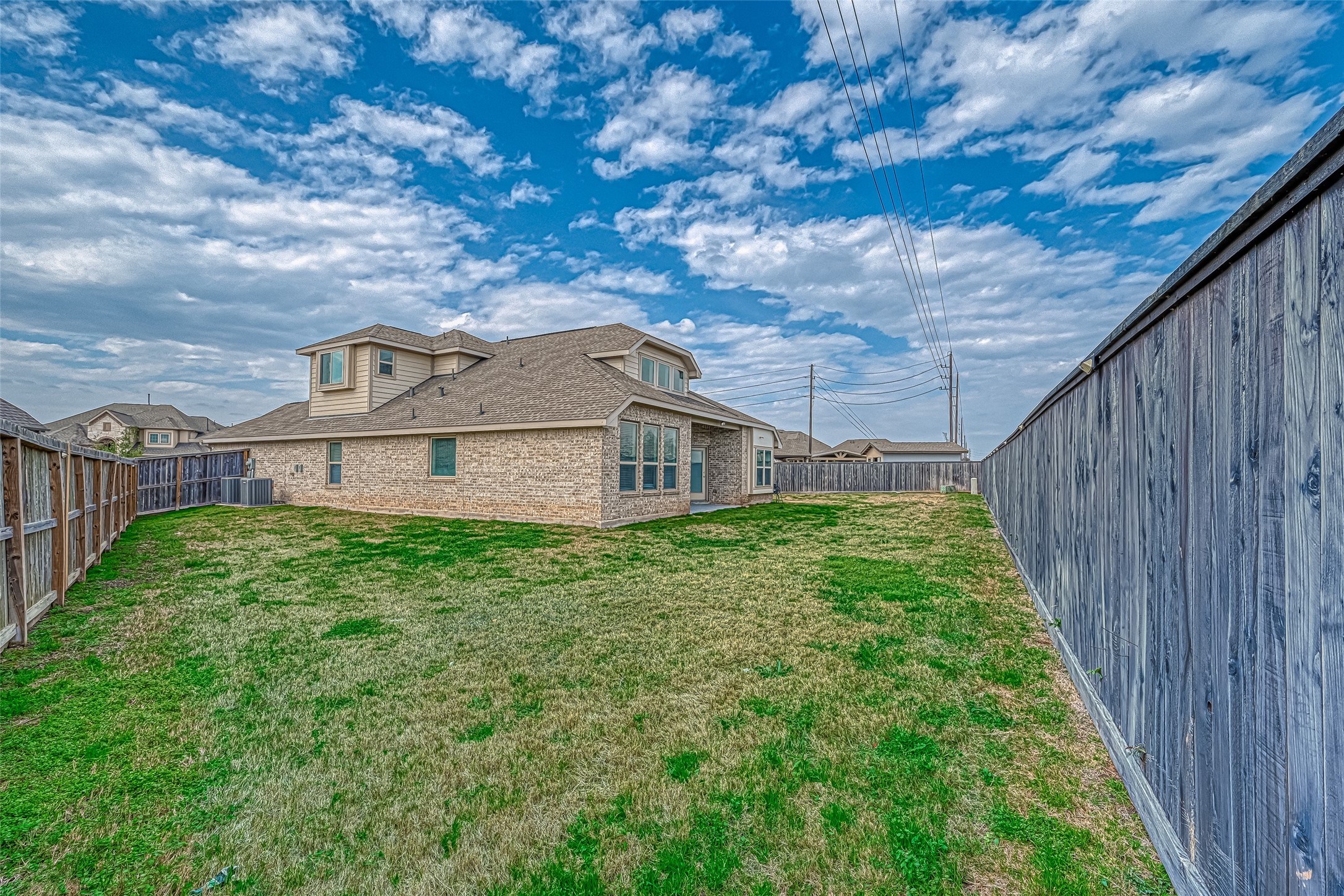 1003 Grey Dusk Court Property Photo 38