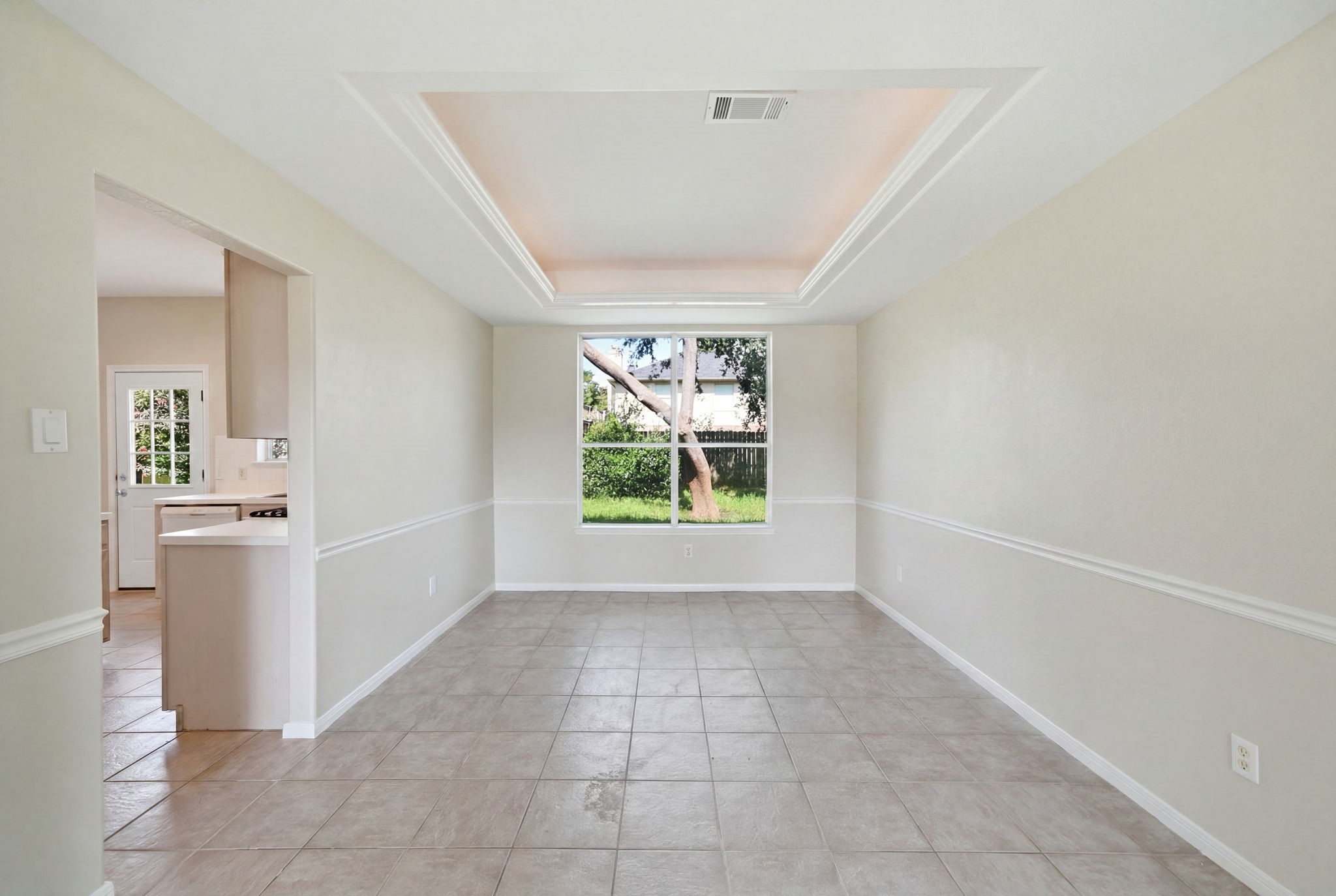 14715 Plains River Drive Property Photo 6