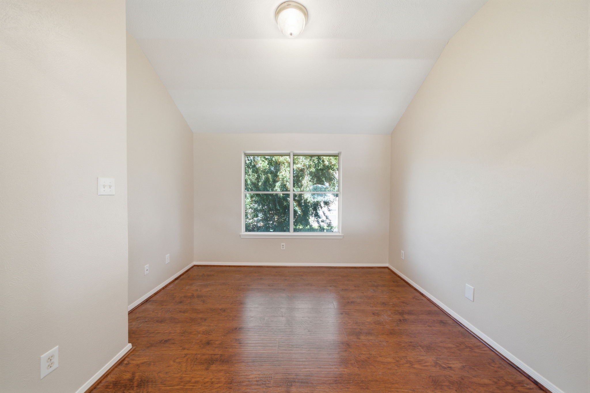 14715 Plains River Drive Property Photo 10