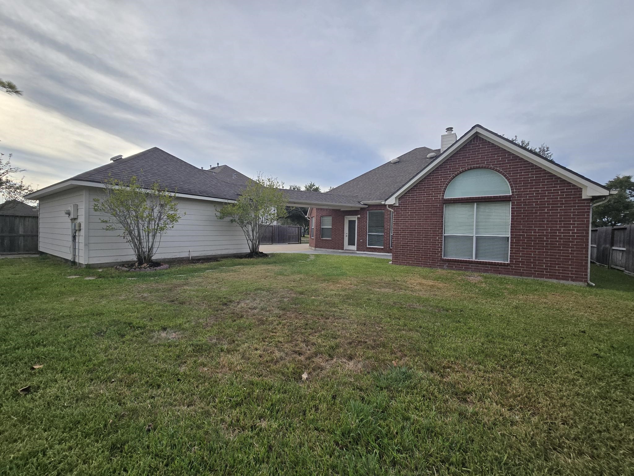 9406 Sunlake Drive Property Photo 33