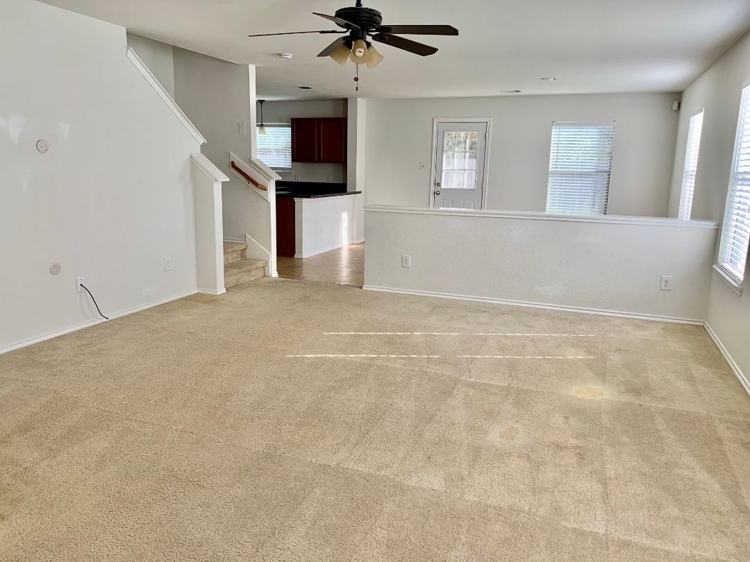 2902 Beacon Grove Property Photo 5
