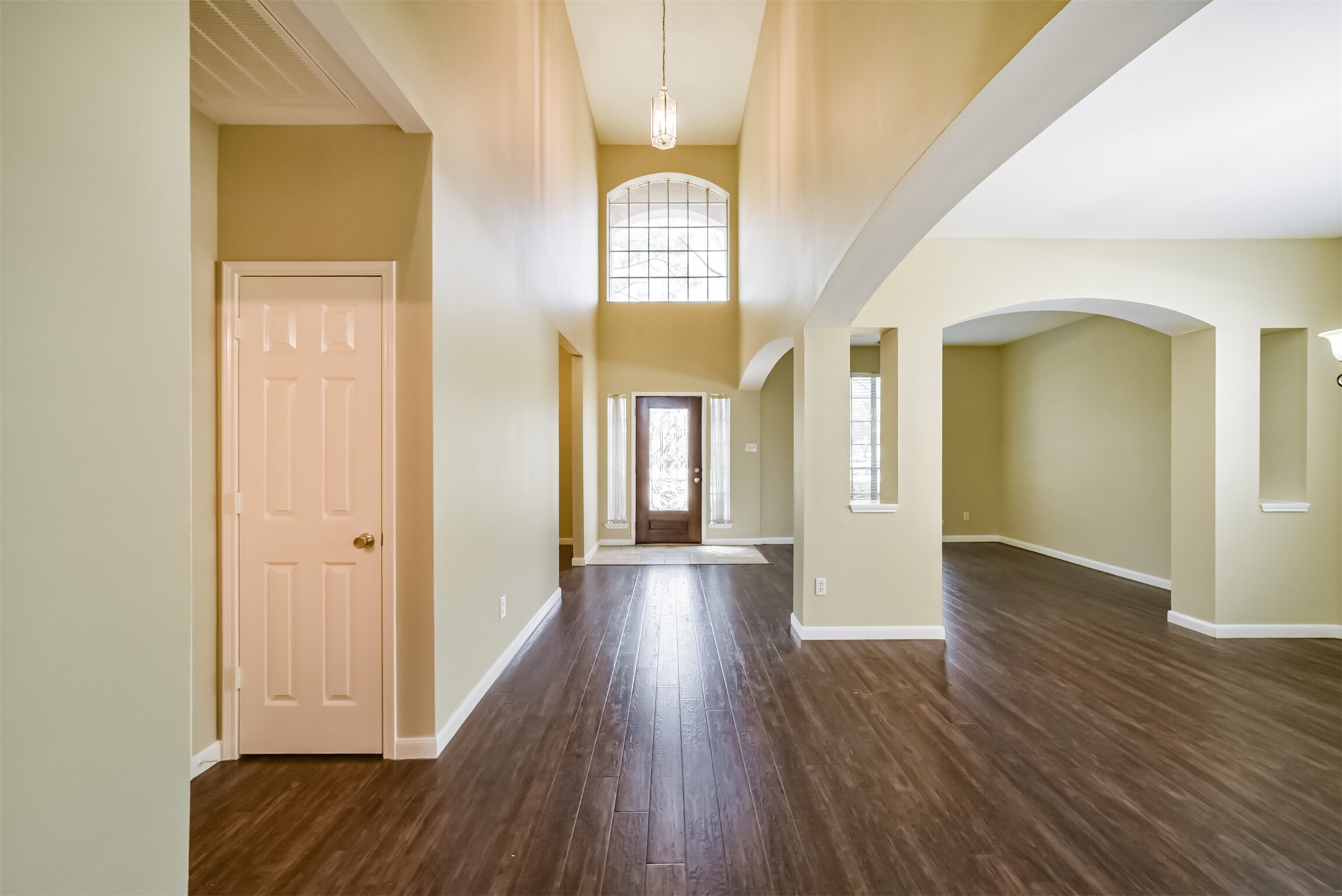11311 Ashford Pond Drive Property Photo 4