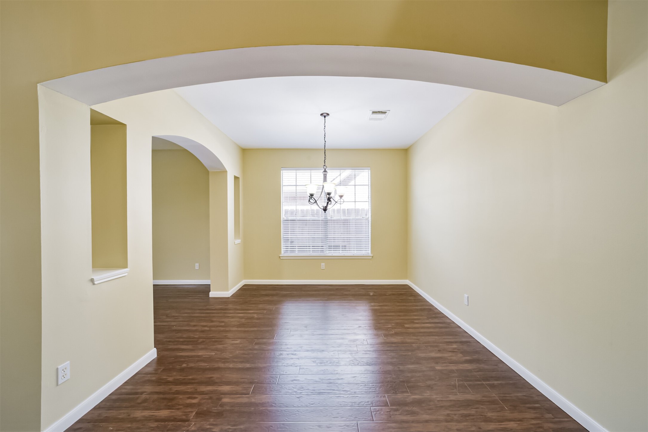 11311 Ashford Pond Drive Property Photo 5