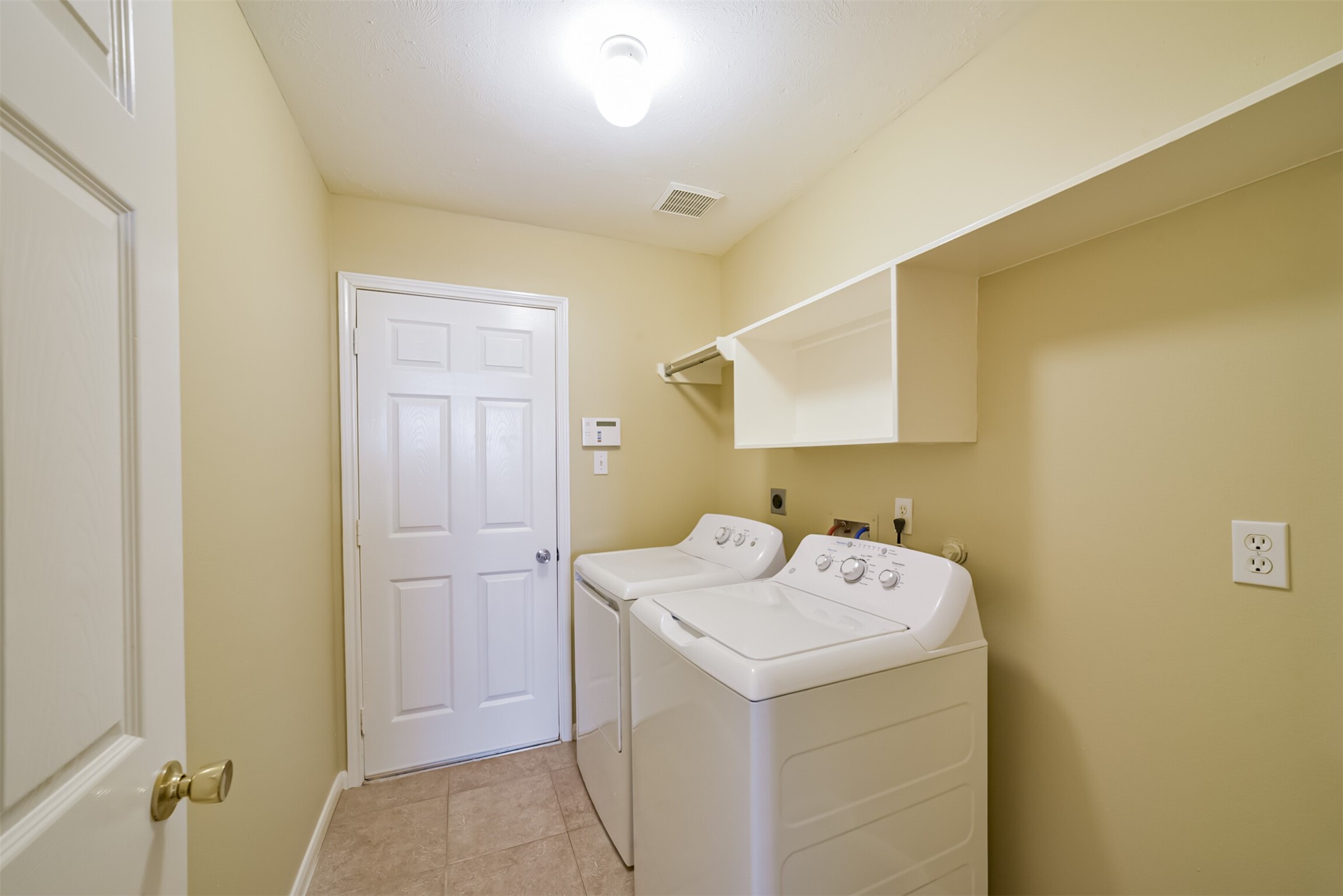 11311 Ashford Pond Drive Property Photo 15