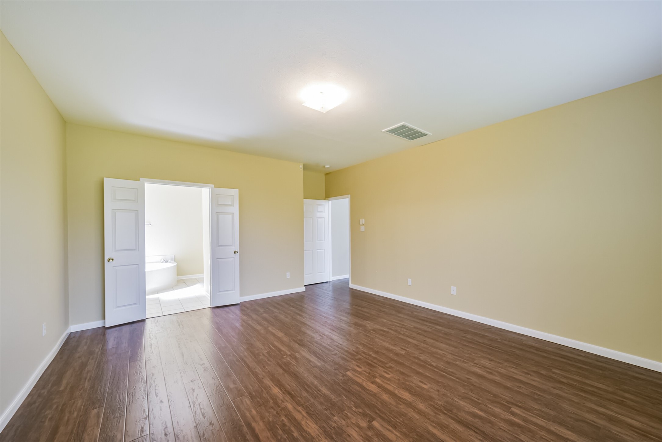11311 Ashford Pond Drive Property Photo 17