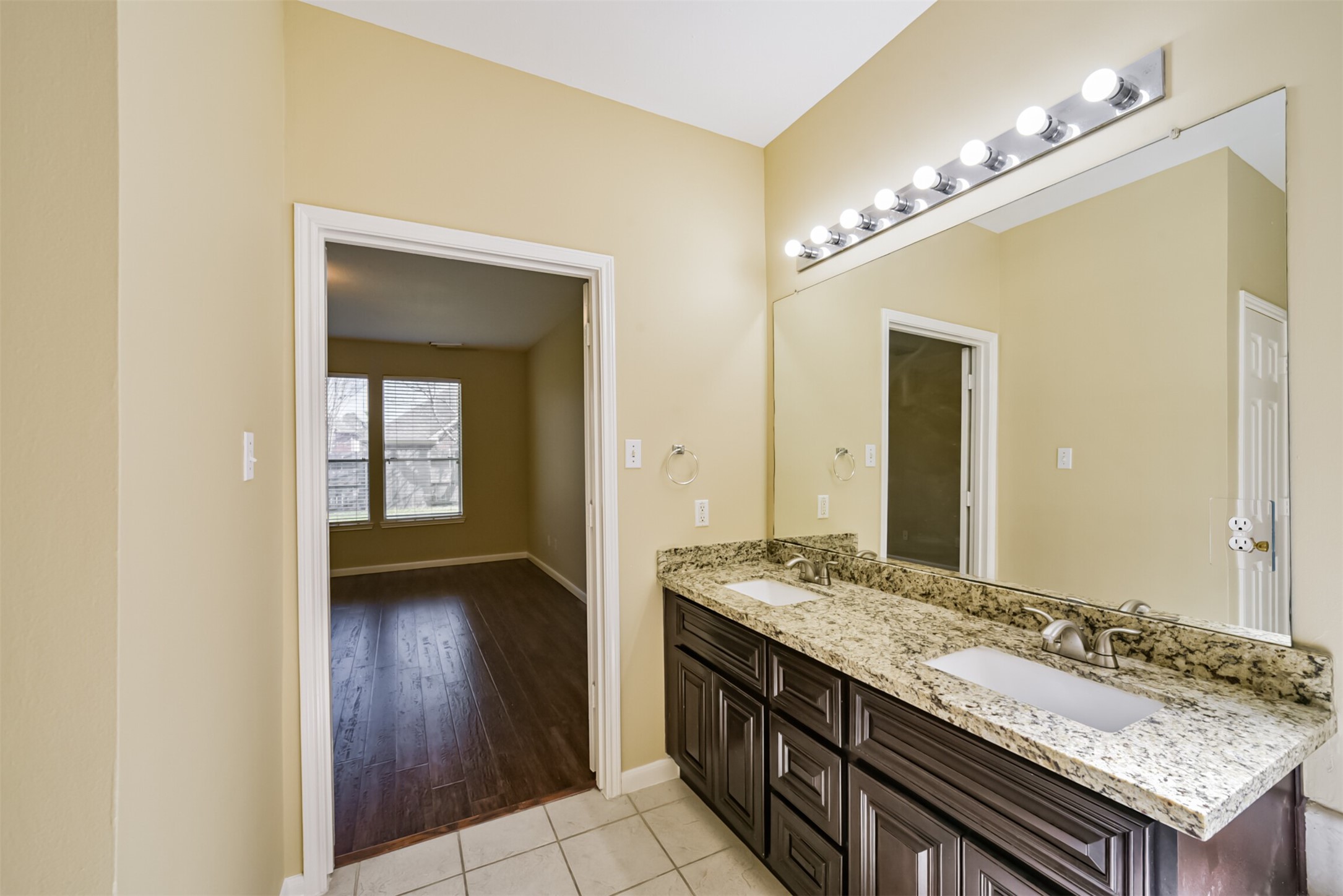 11311 Ashford Pond Drive Property Photo 19