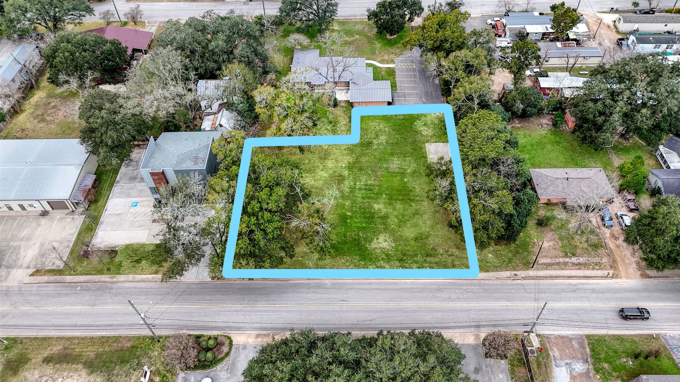 1505 East Avenue Property Photo 2