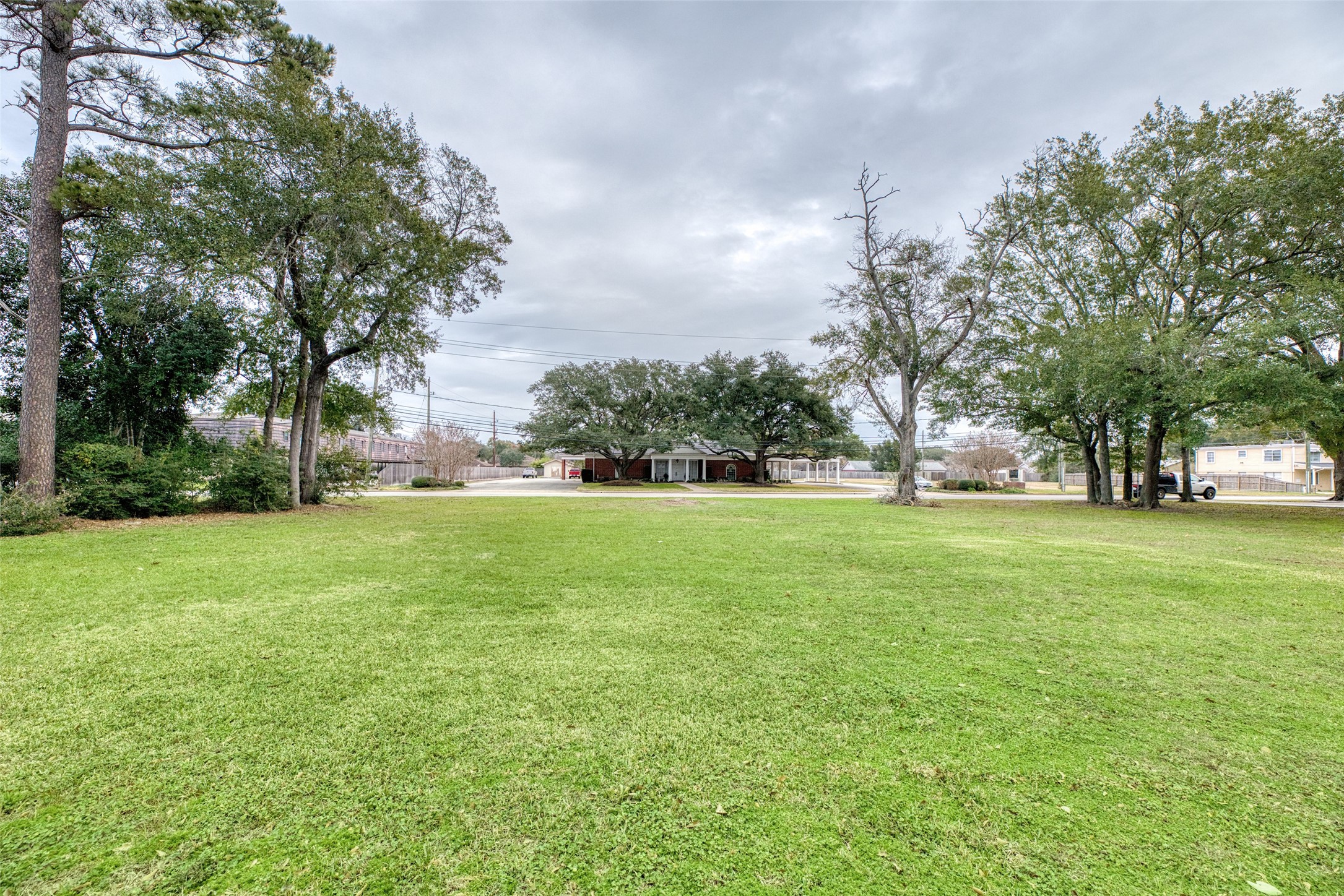1505 East Avenue Property Photo 7