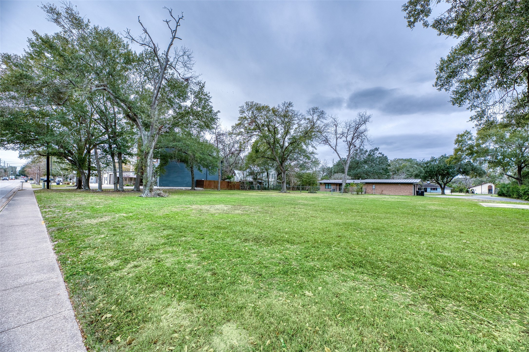 1505 East Avenue Property Photo 8