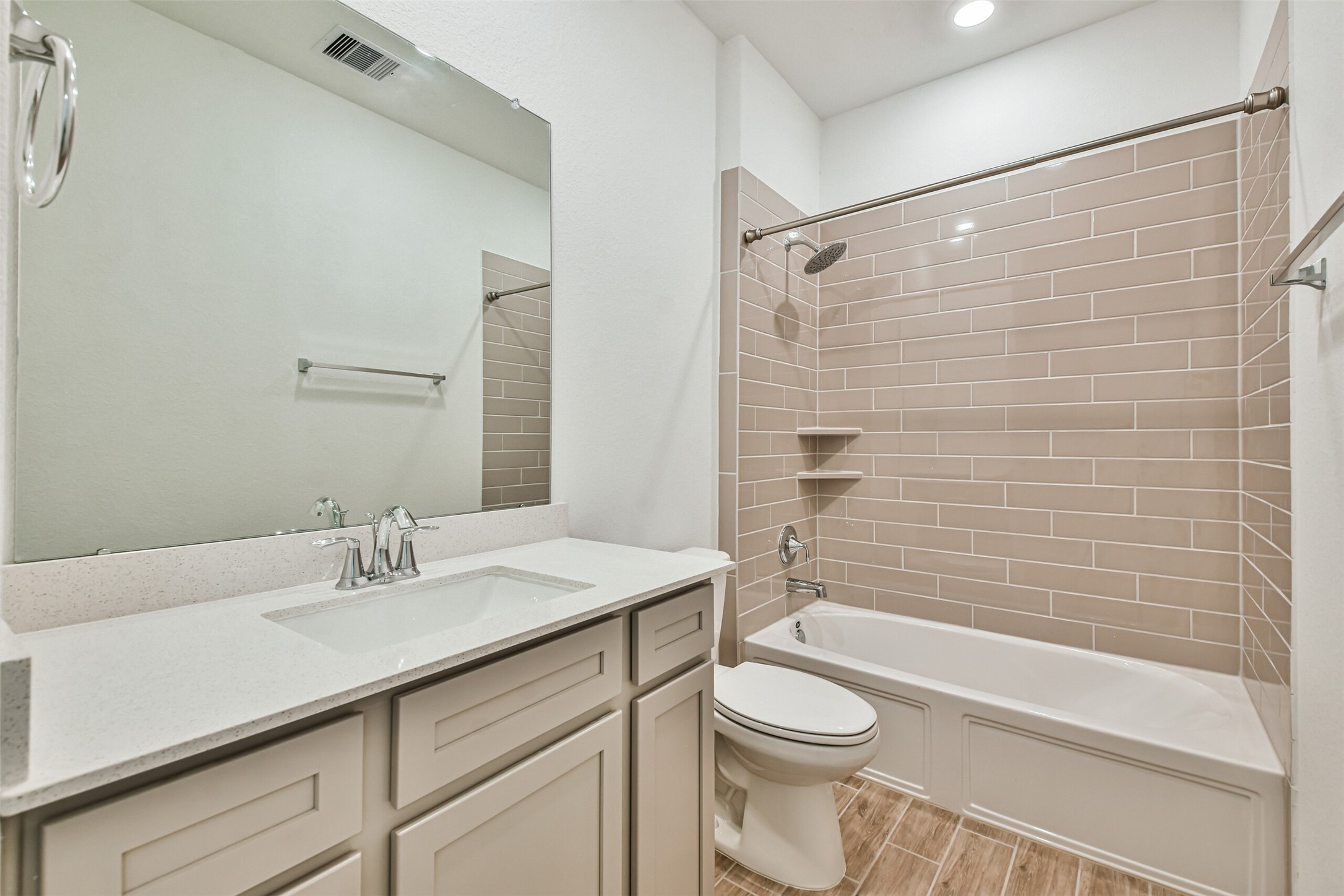 678 Royal Arch Property Photo 31