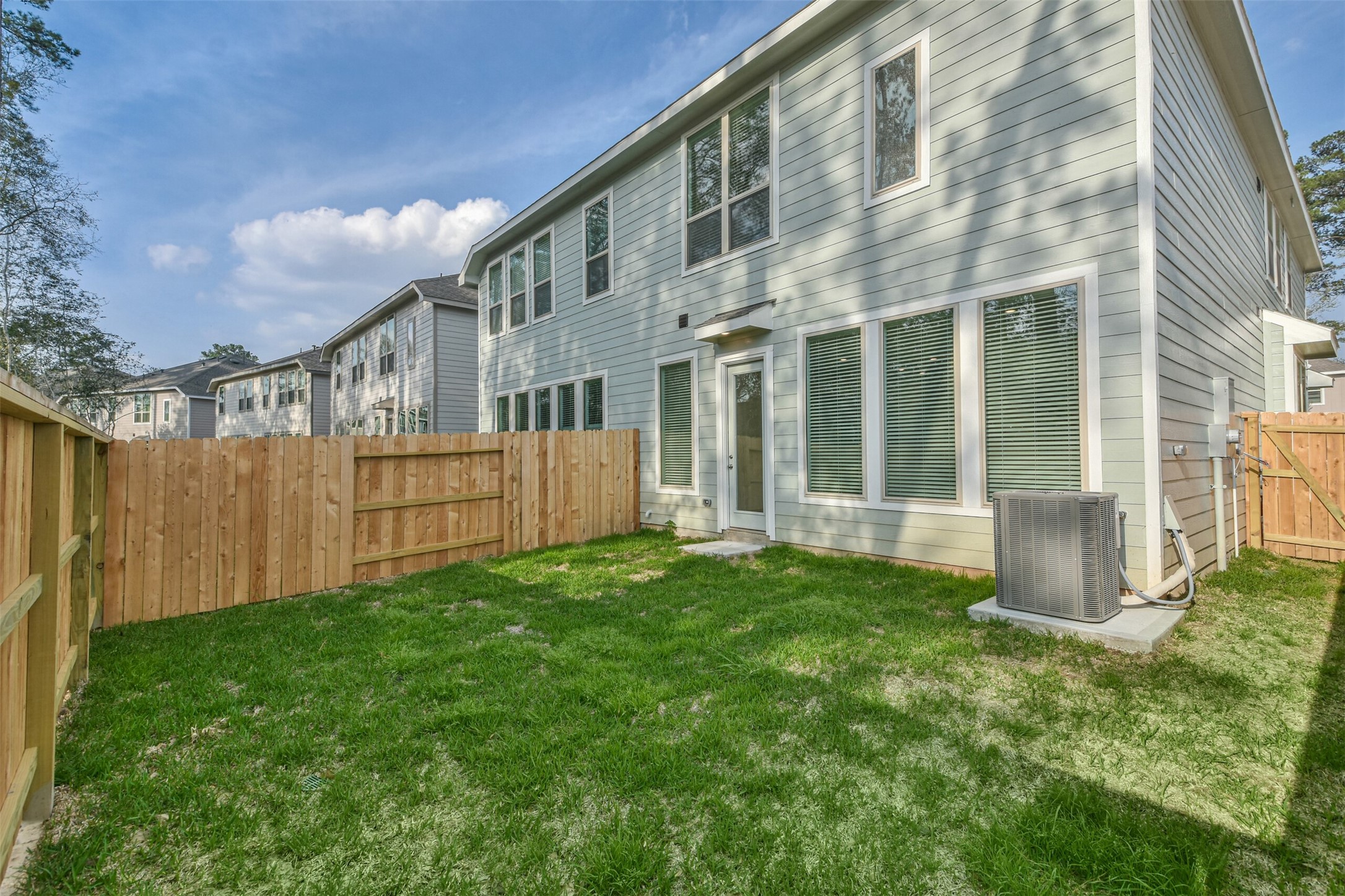 678 Royal Arch Property Photo 35