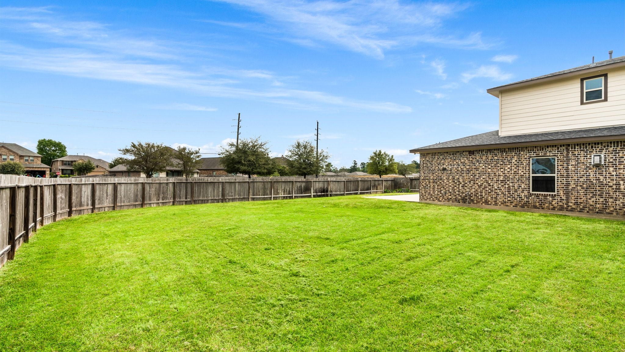 328 Country Crossing Circle Property Photo 32