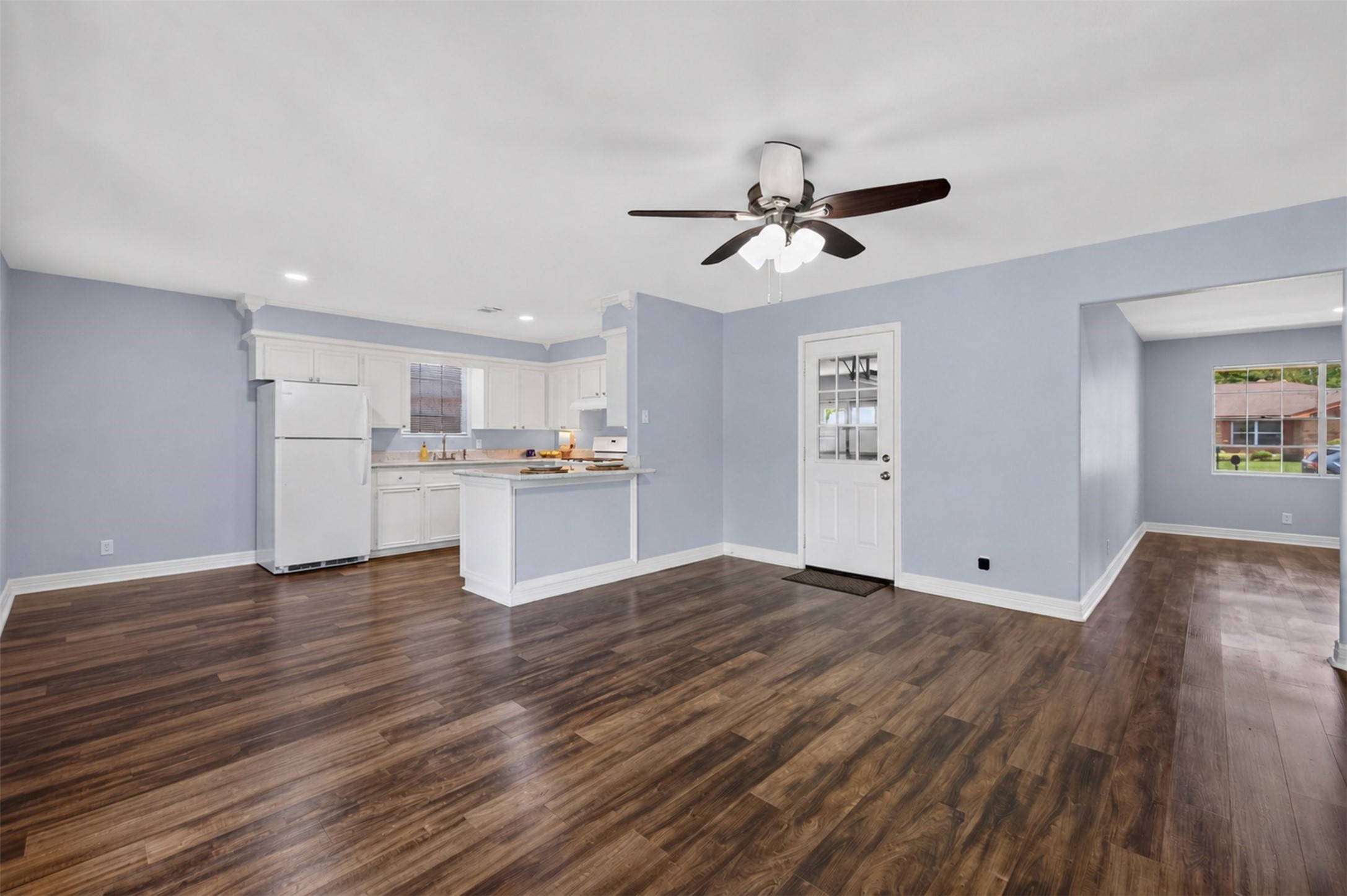 2809 3rd Avenue N Property Photo 6