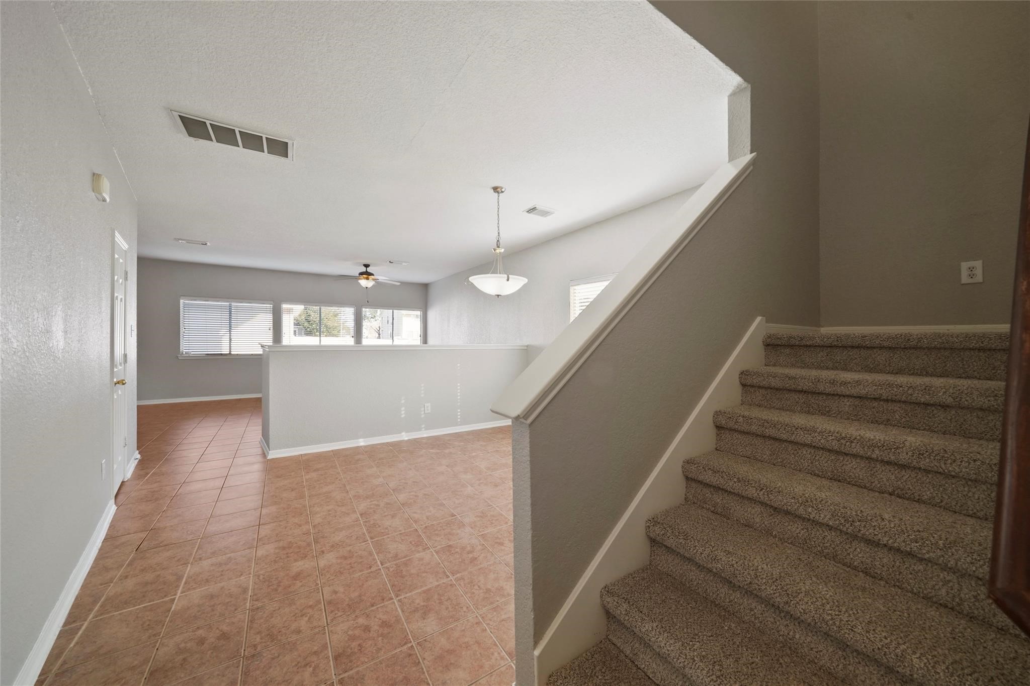 11824 Princess Garden Way Property Photo 4