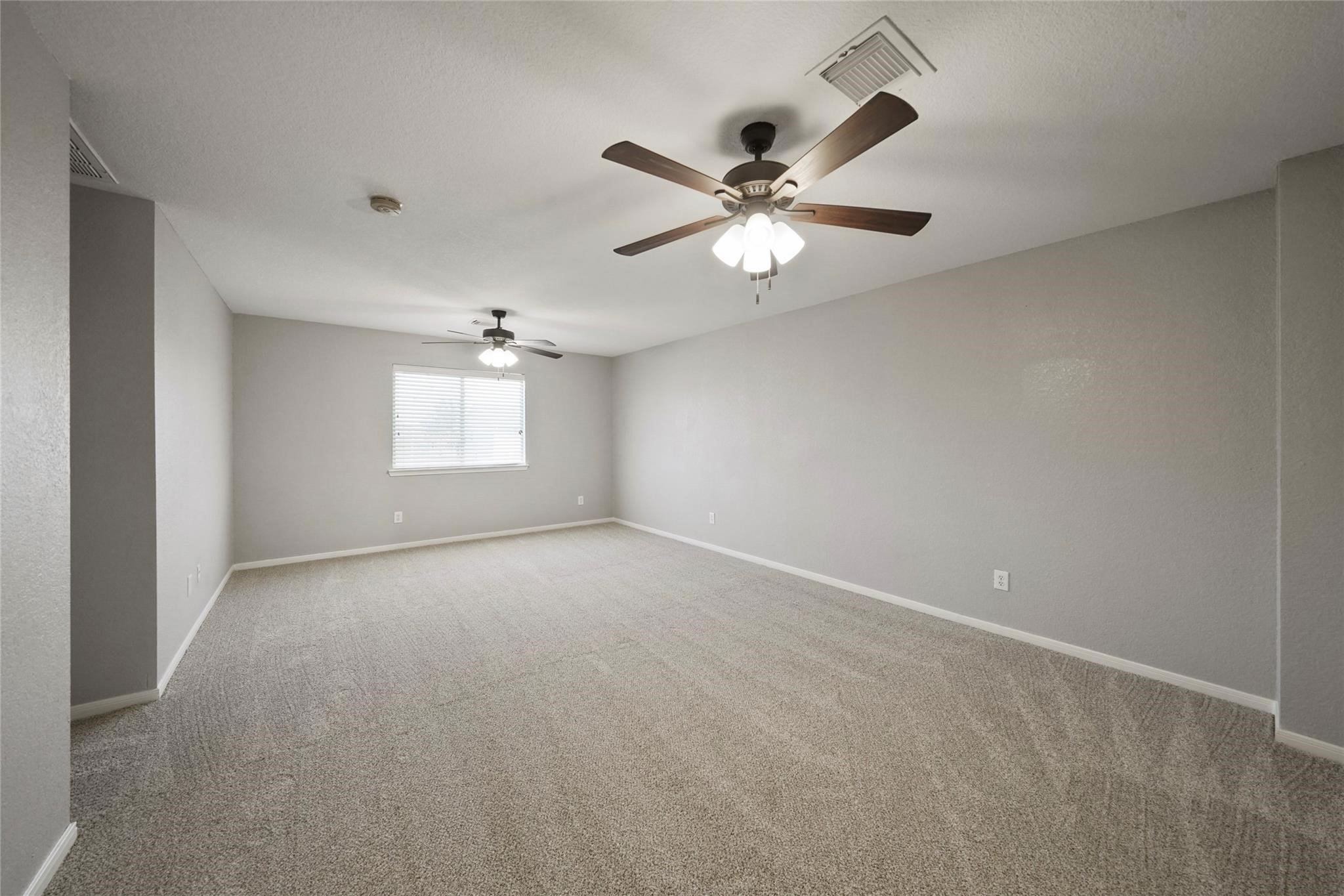 11824 Princess Garden Way Property Photo 20