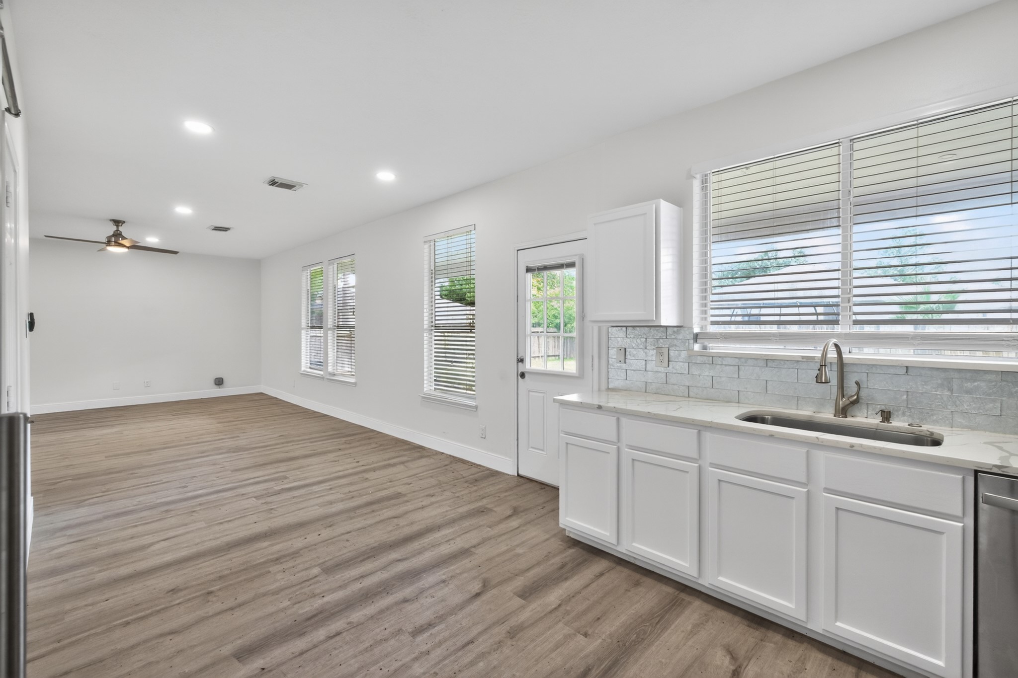 918 Ivycroft Lane Property Photo 14