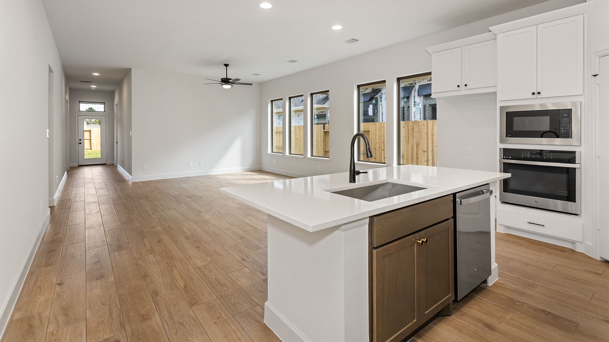 624 Crested Duck Court Property Photo 7