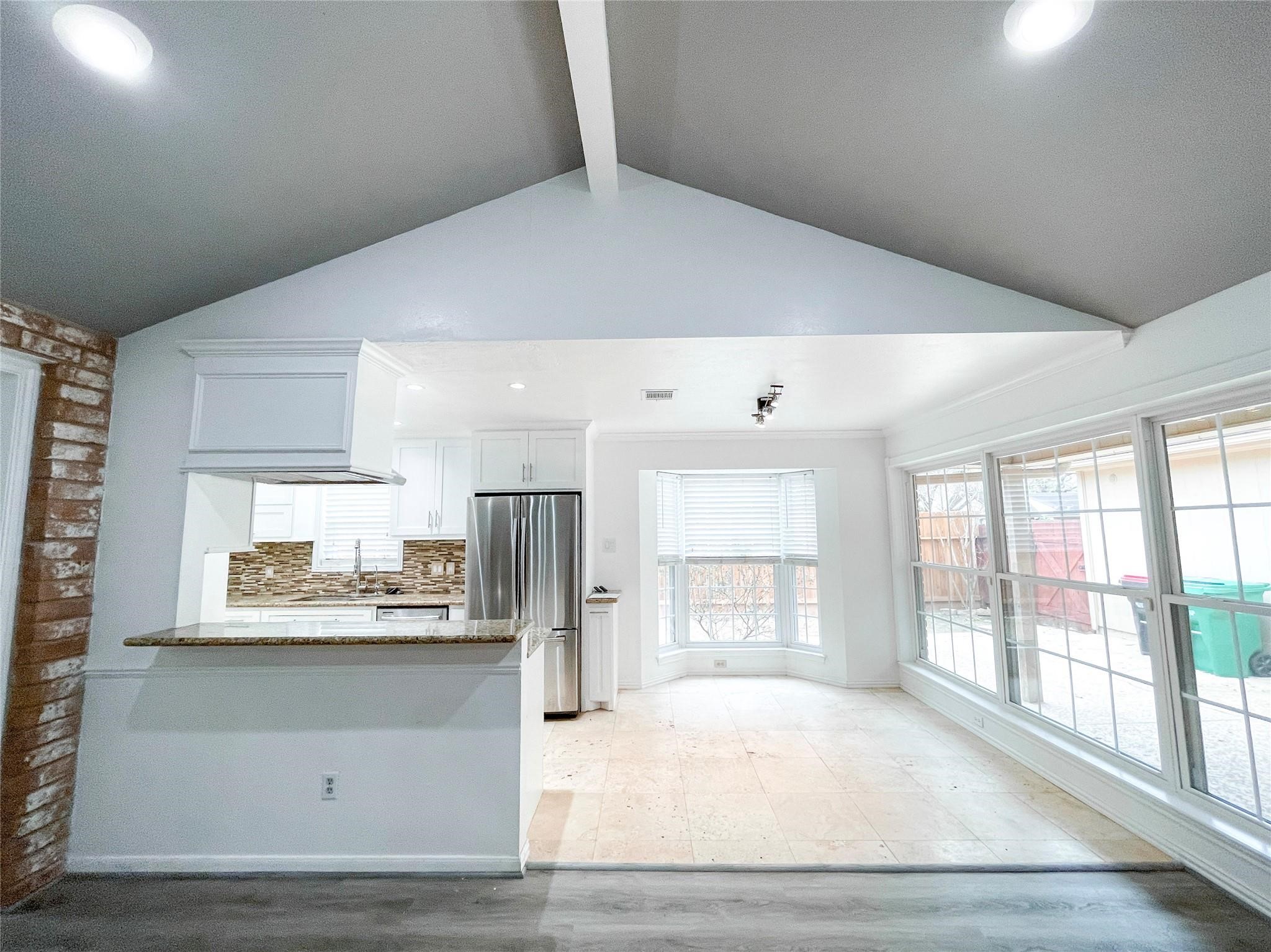 21603 Park Wind Court Property Photo 7