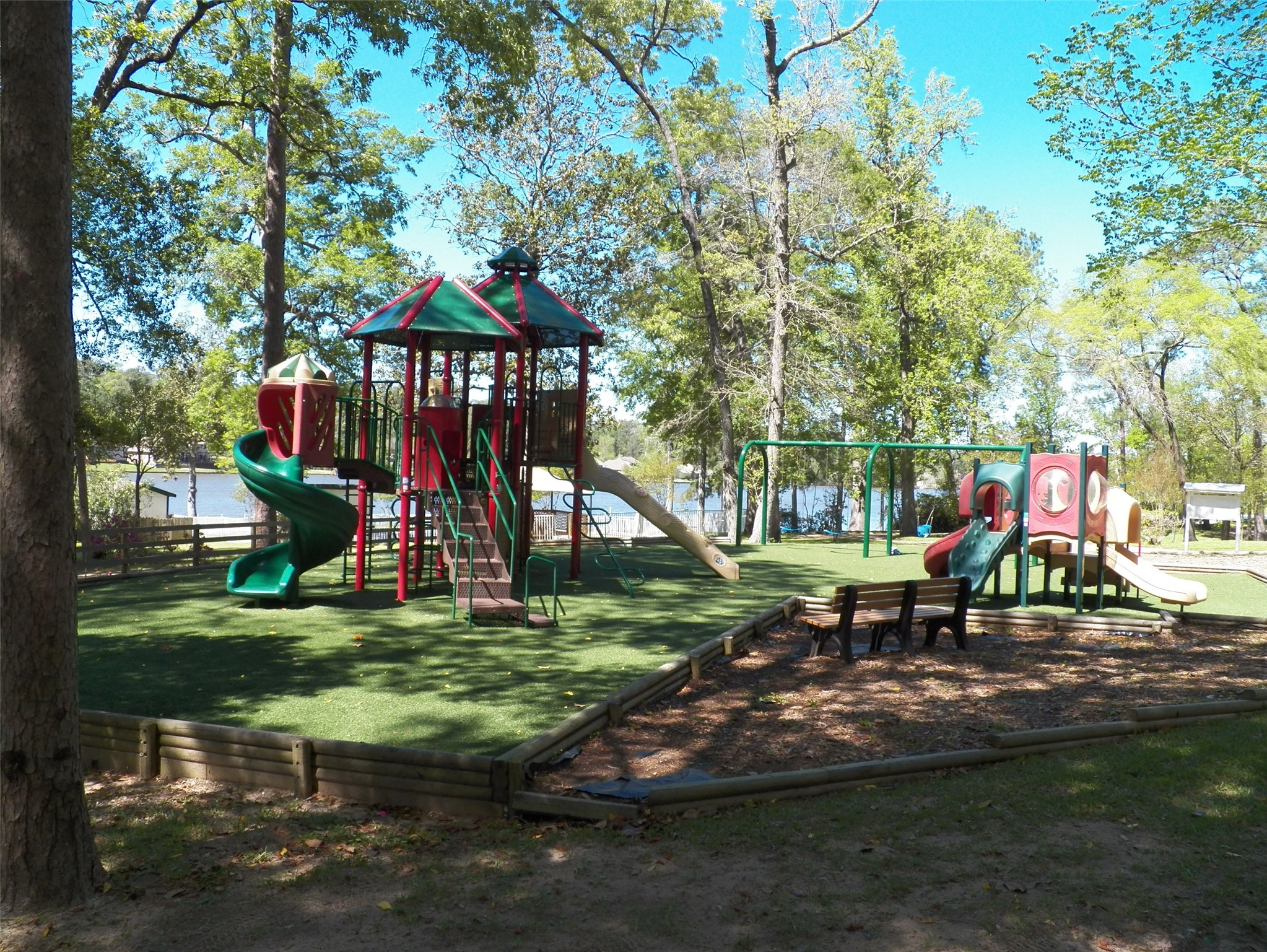 654 Cherry Hills Drive Property Photo 4