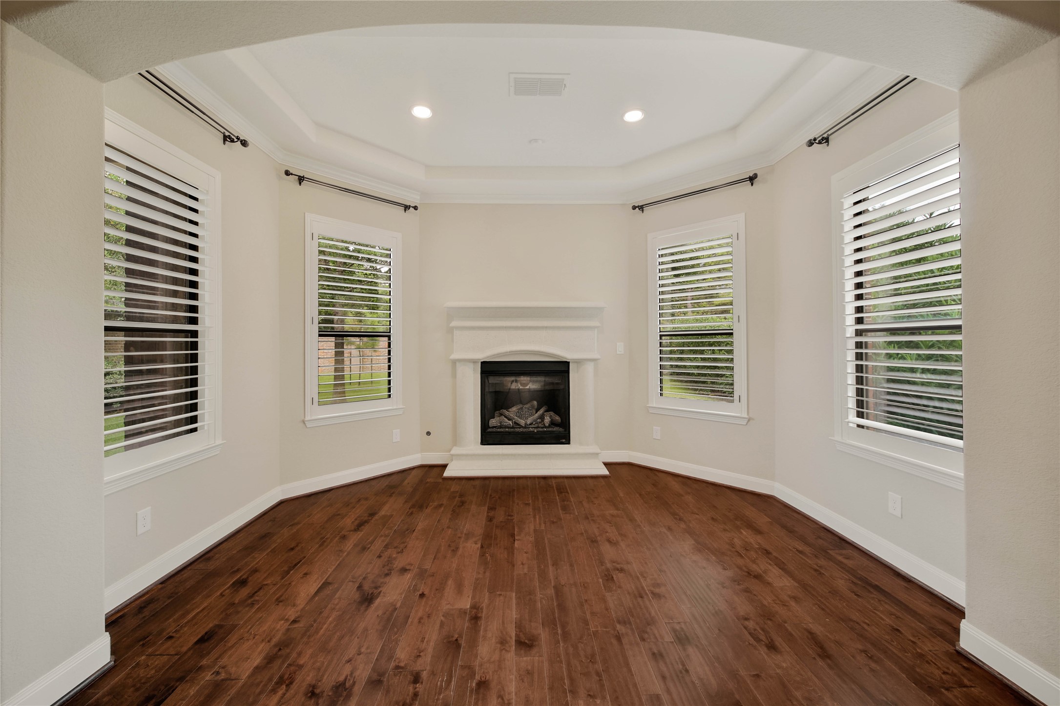 27715 Burnett Hills Lane Property Photo 27