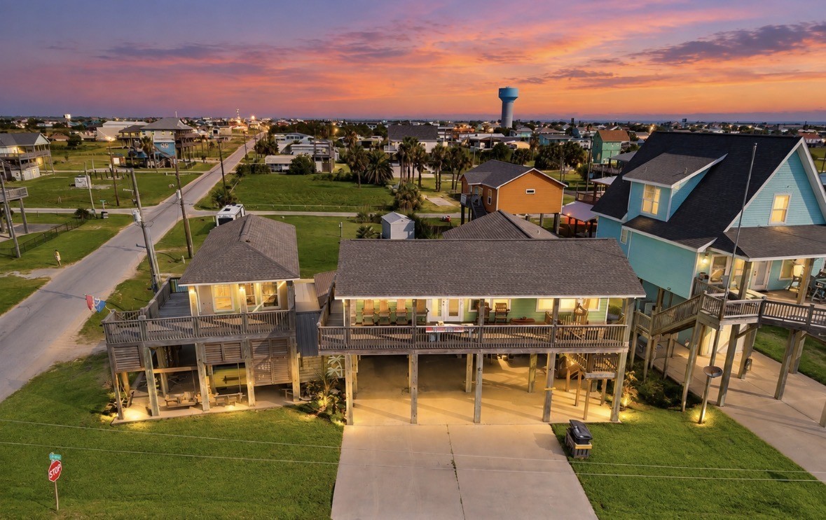 846 S Crystal Beach Road Property Photo 1