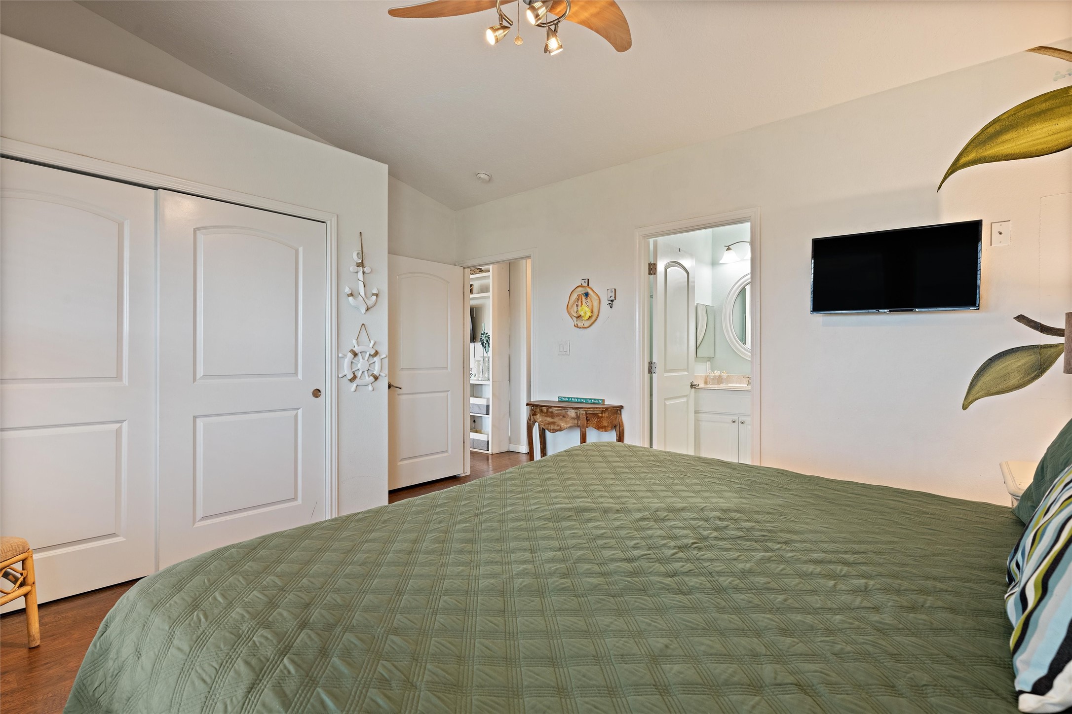 846 S Crystal Beach Road Property Photo 21