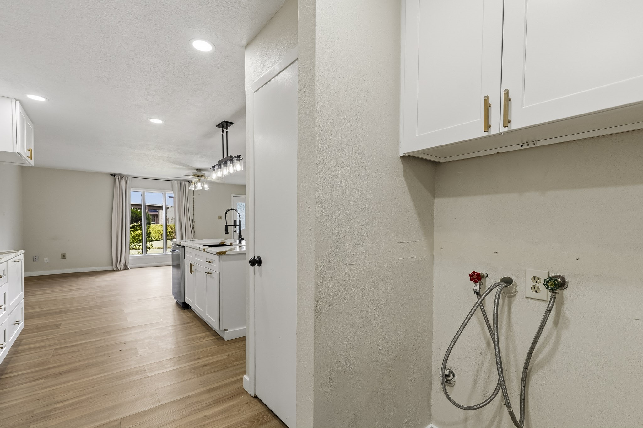 1305 Town Circle 4 Property Photo 19