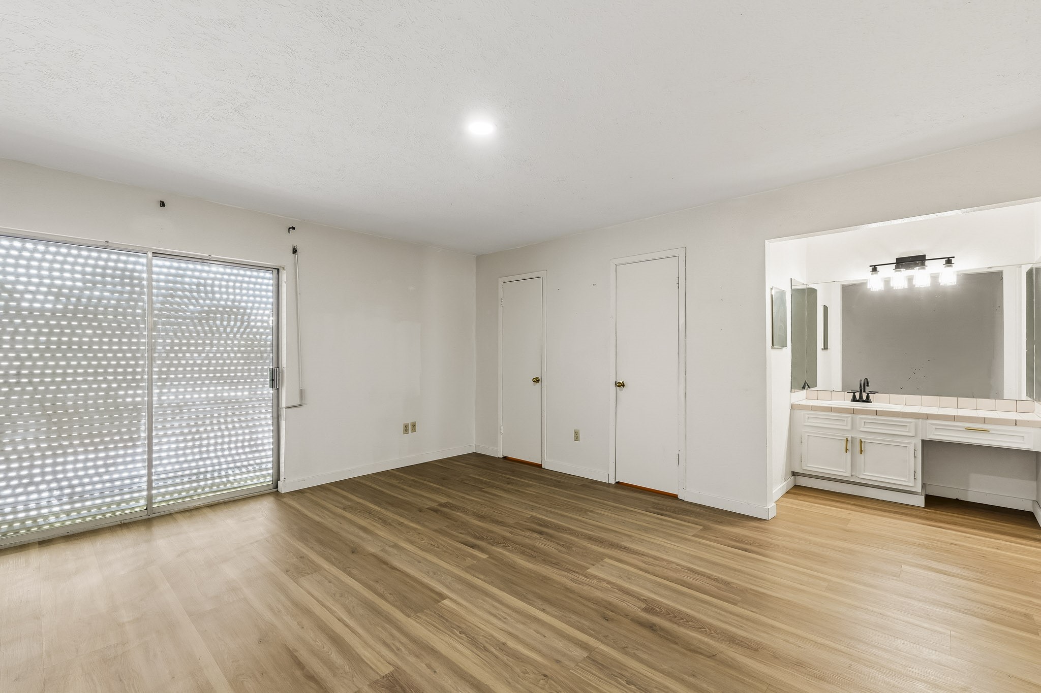 1305 Town Circle 4 Property Photo 30