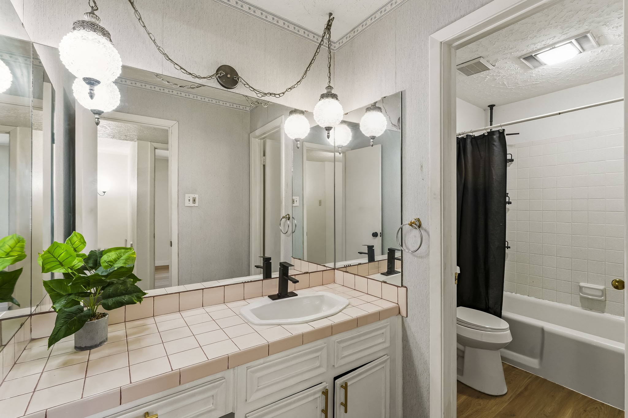 1305 Town Circle 4 Property Photo 39