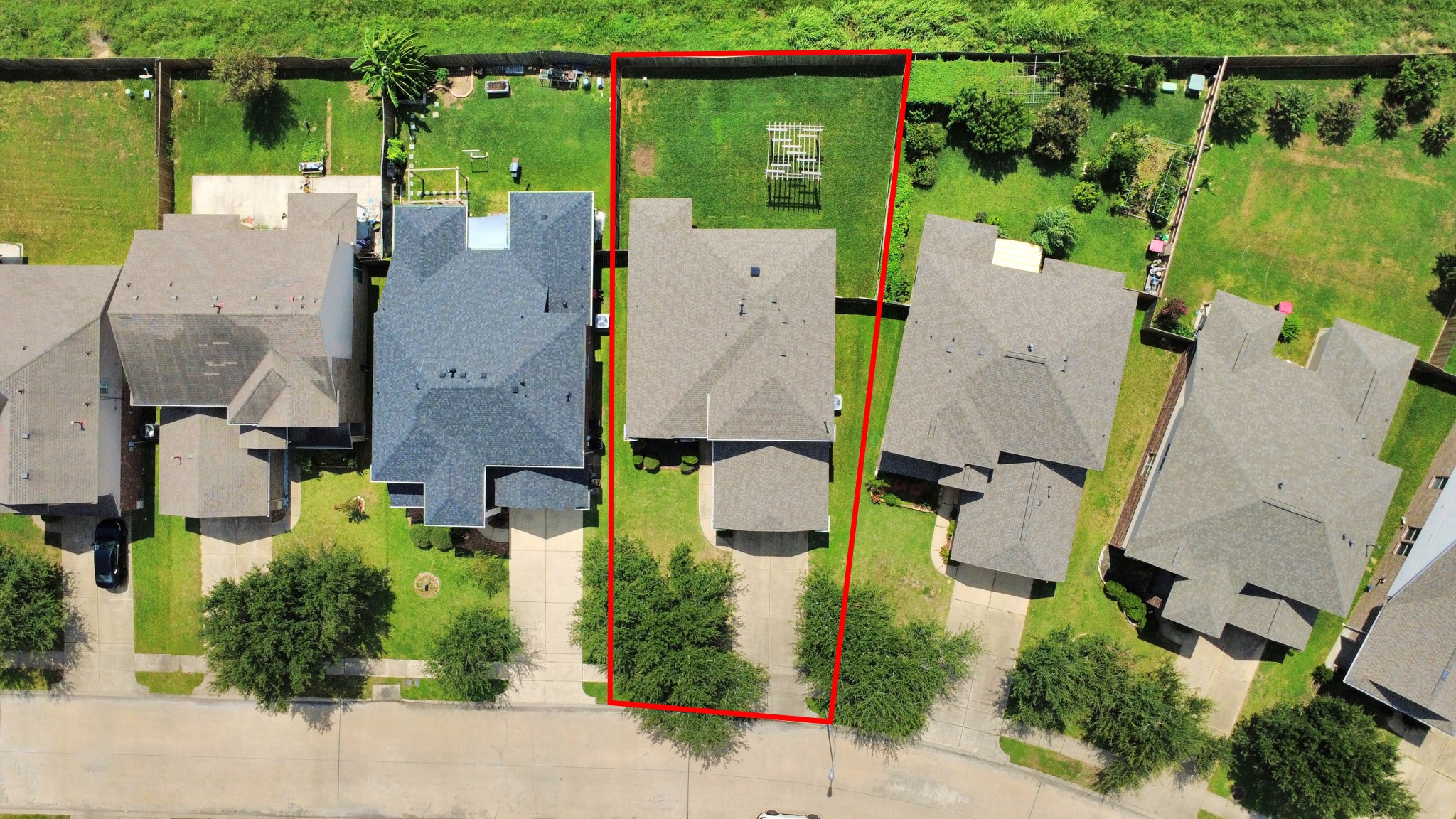 18327 Redoak Manor Lane Property Photo 3