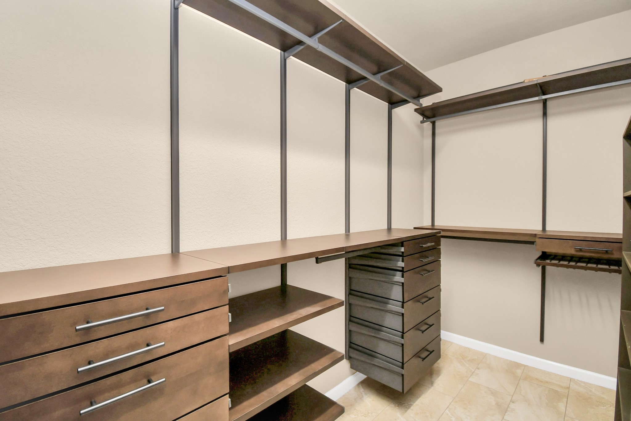 18327 Redoak Manor Lane Property Photo 13