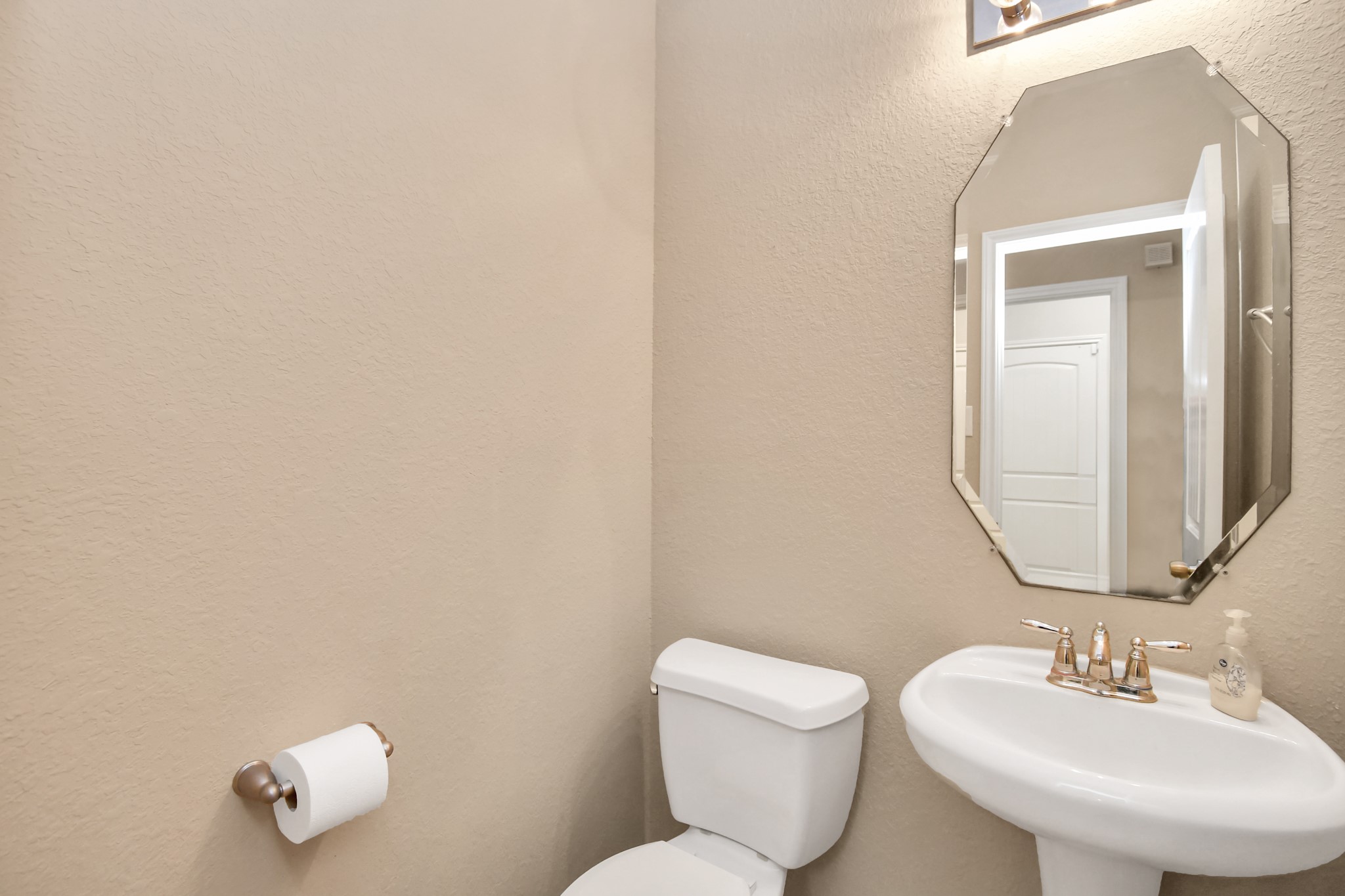 18327 Redoak Manor Lane Property Photo 15