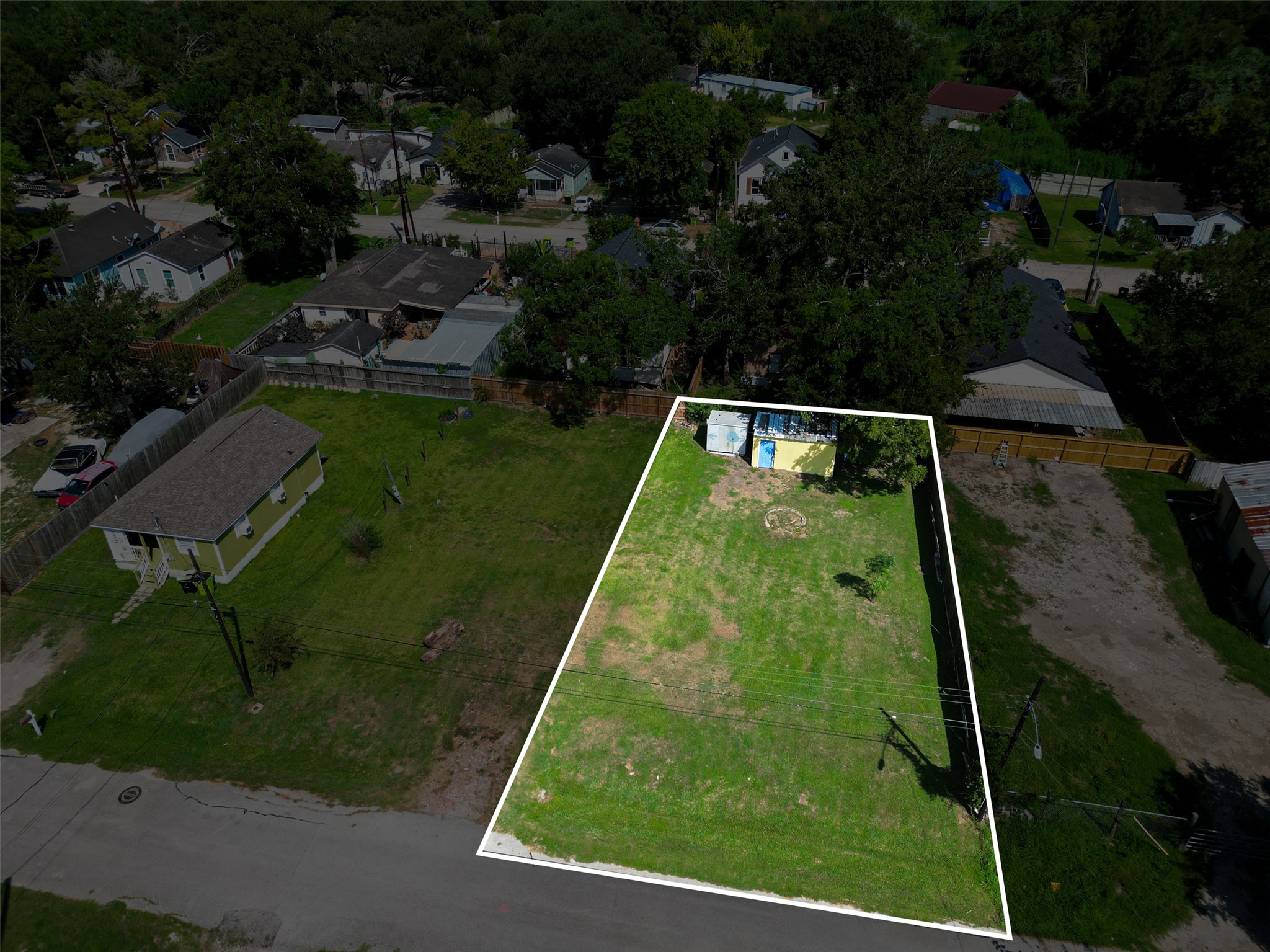 604 Maiden Lane Property Photo 1
