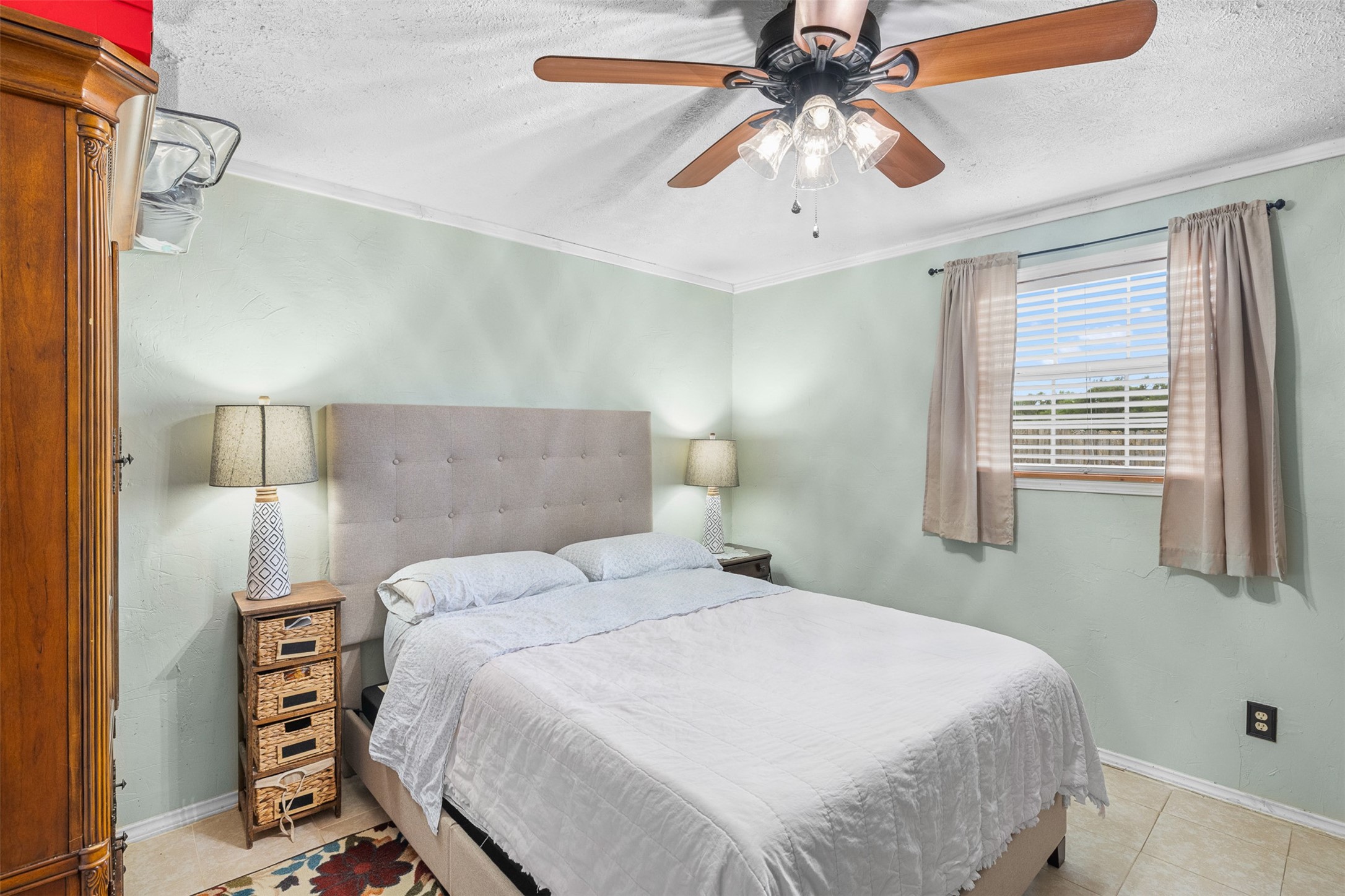 767 N Fm 2429 Road Property Photo 13