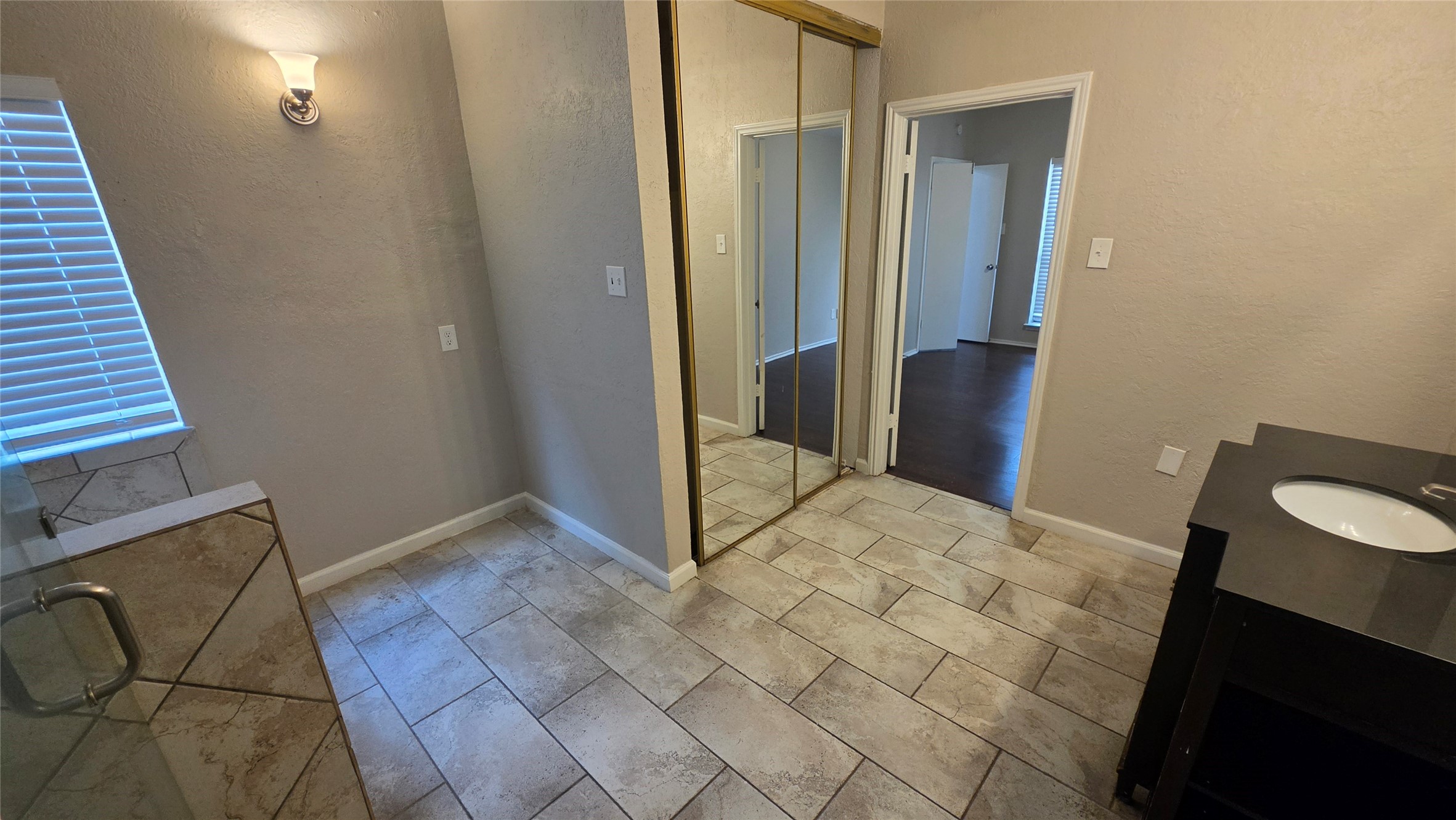 4806 Tracemeadow Drive Property Photo 3